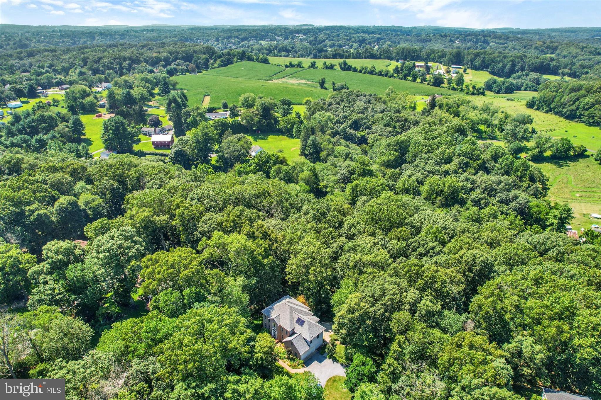 RIVER DOWNS - Residential