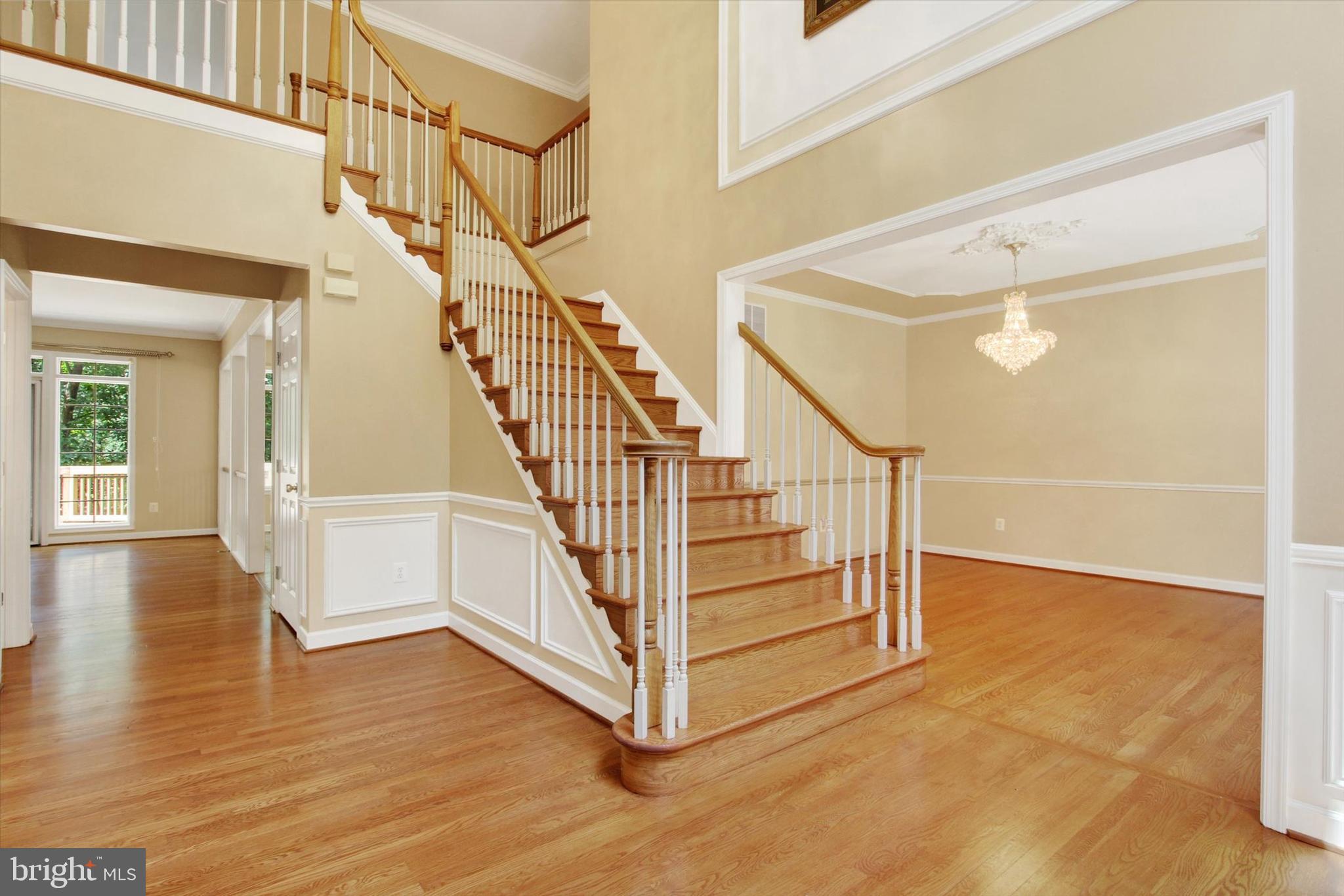 RIVER DOWNS - Residential