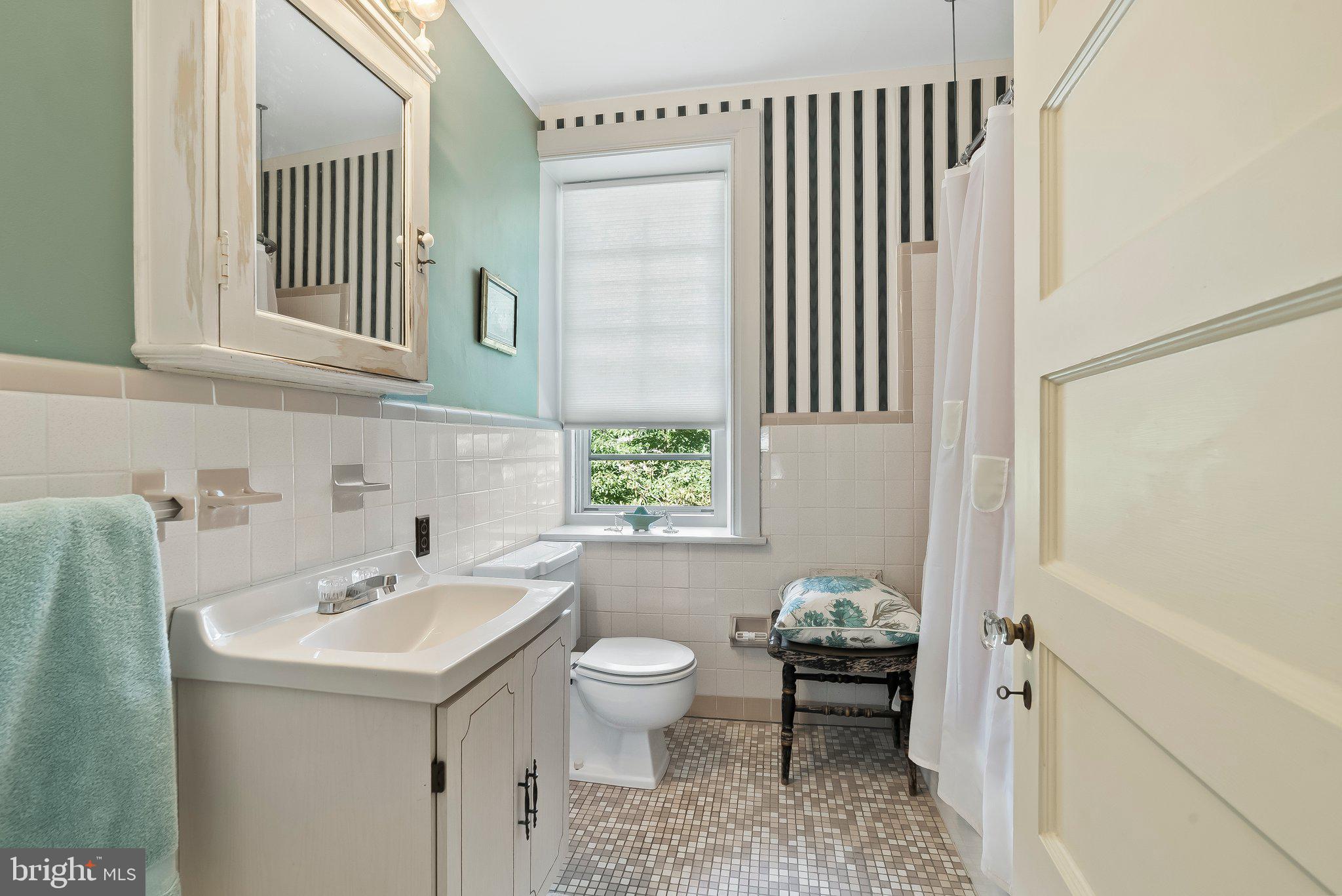 MERION STATION - Residential