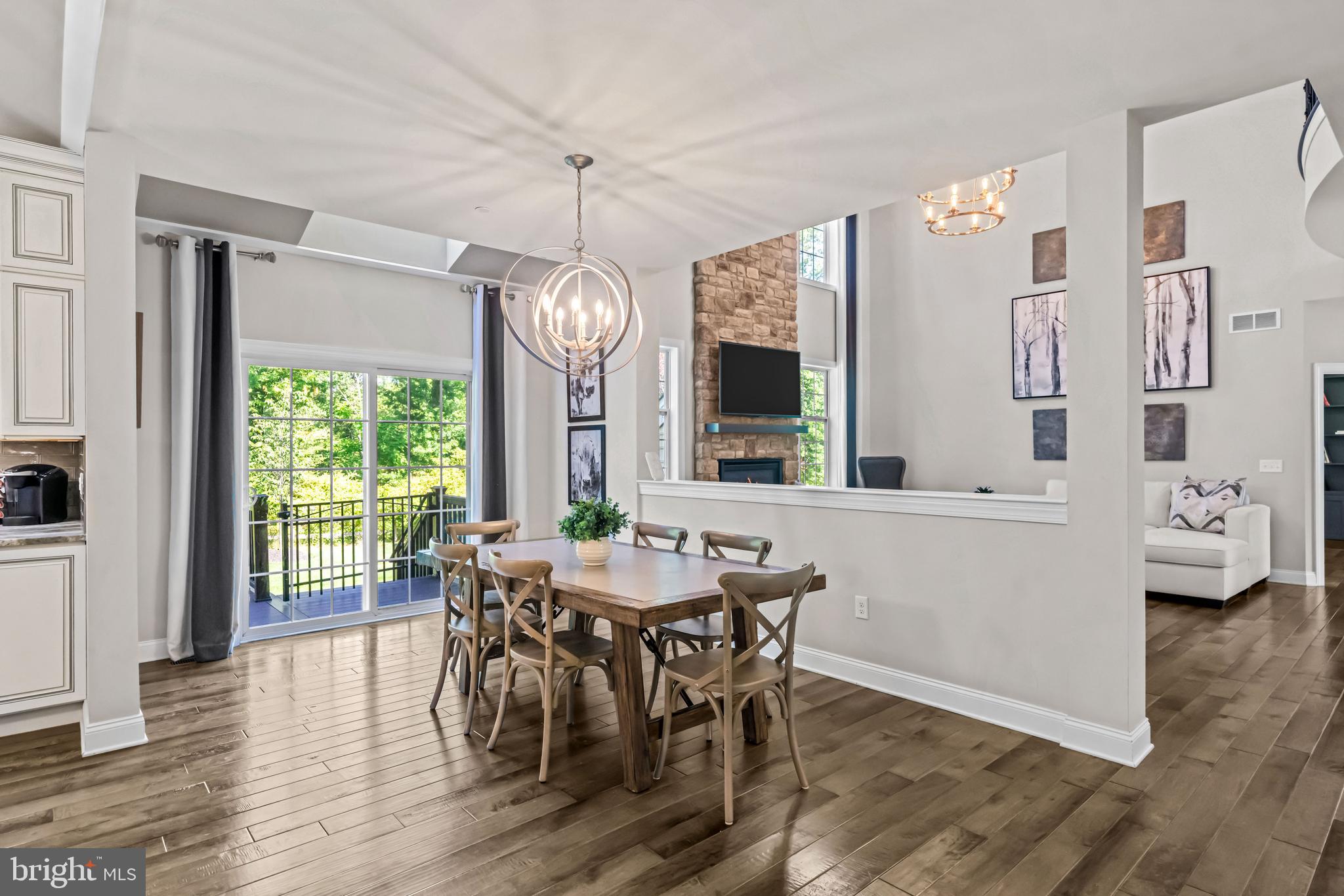 NEW BRITAIN WOODS - Residential