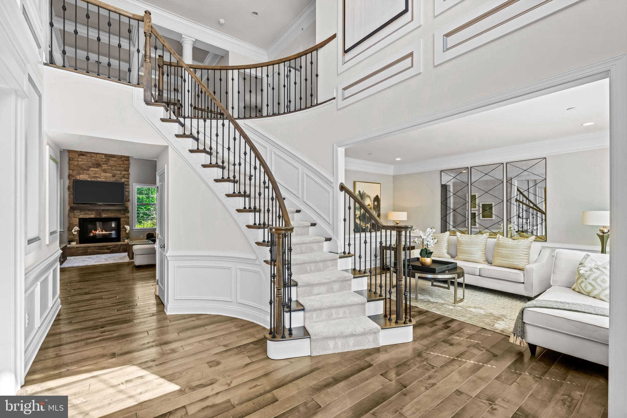 NEW BRITAIN WOODS - Residential