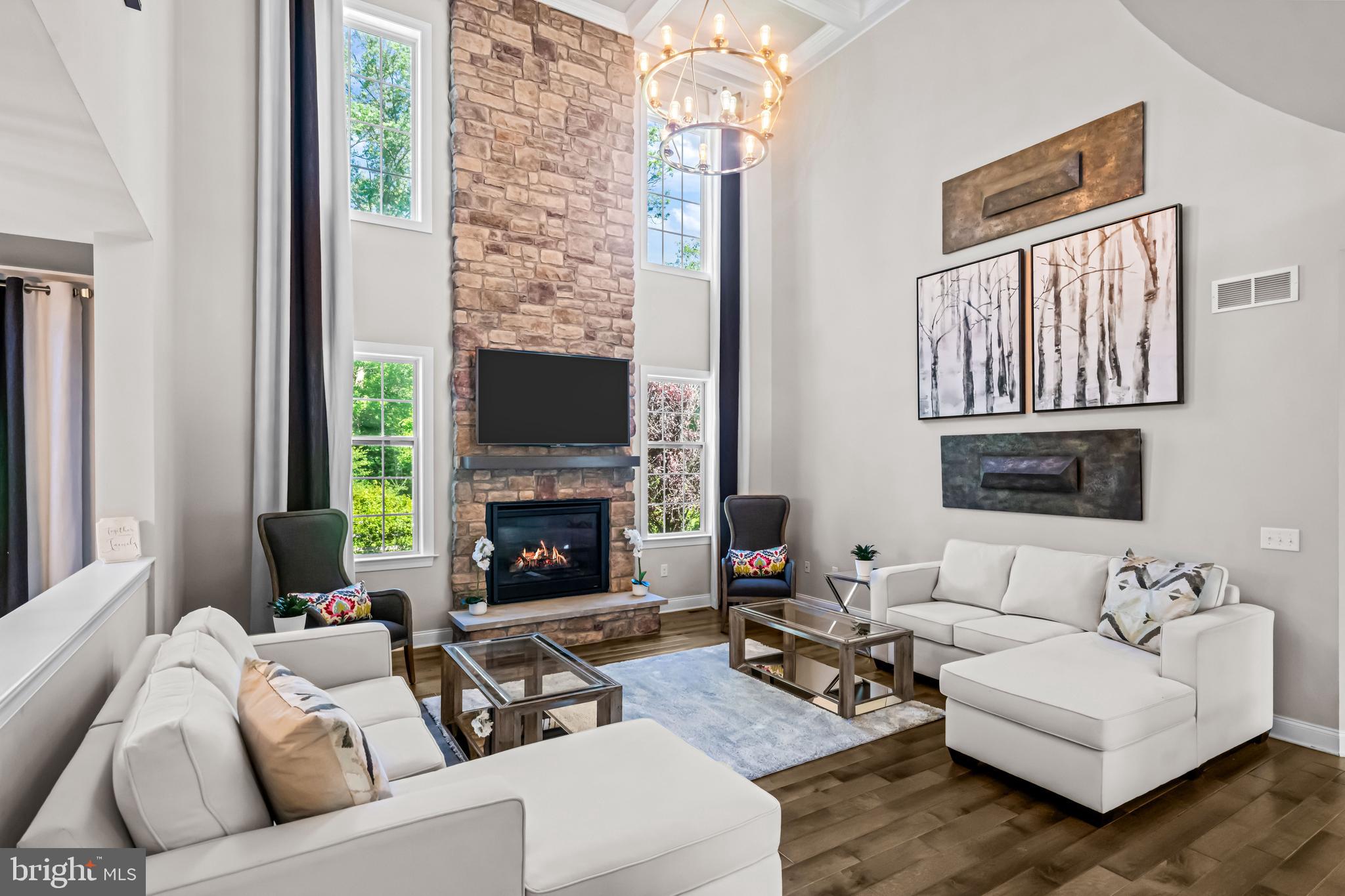 NEW BRITAIN WOODS - Residential