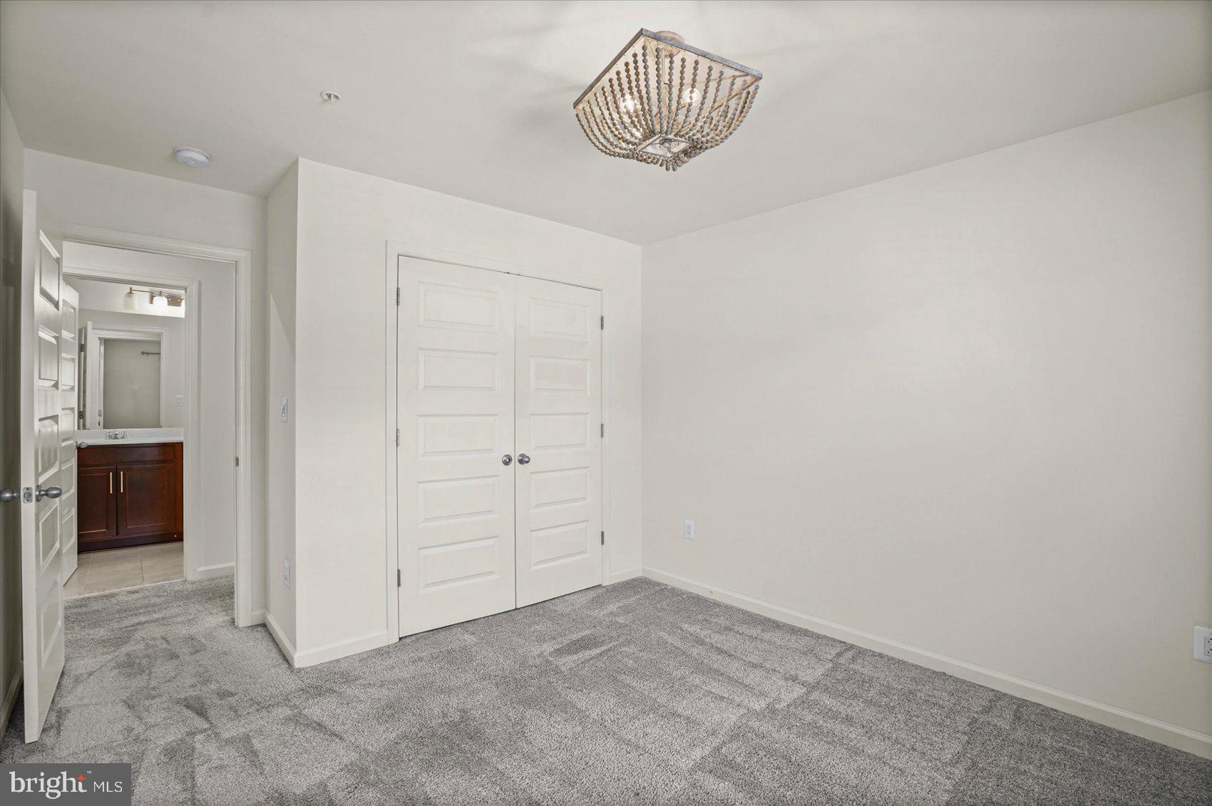 RED RUN RESERVE - Residential