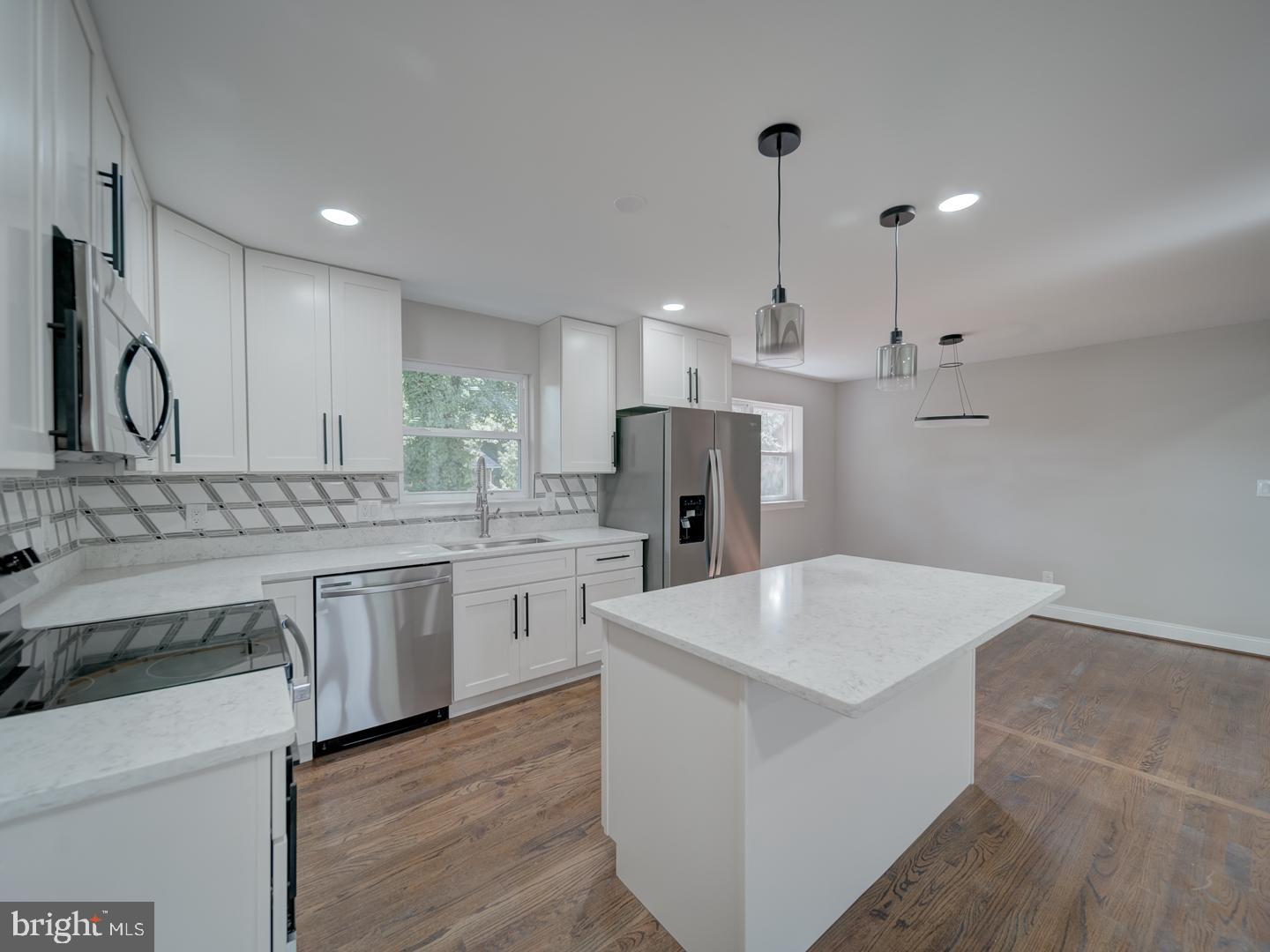 MIDDLETON - Residential