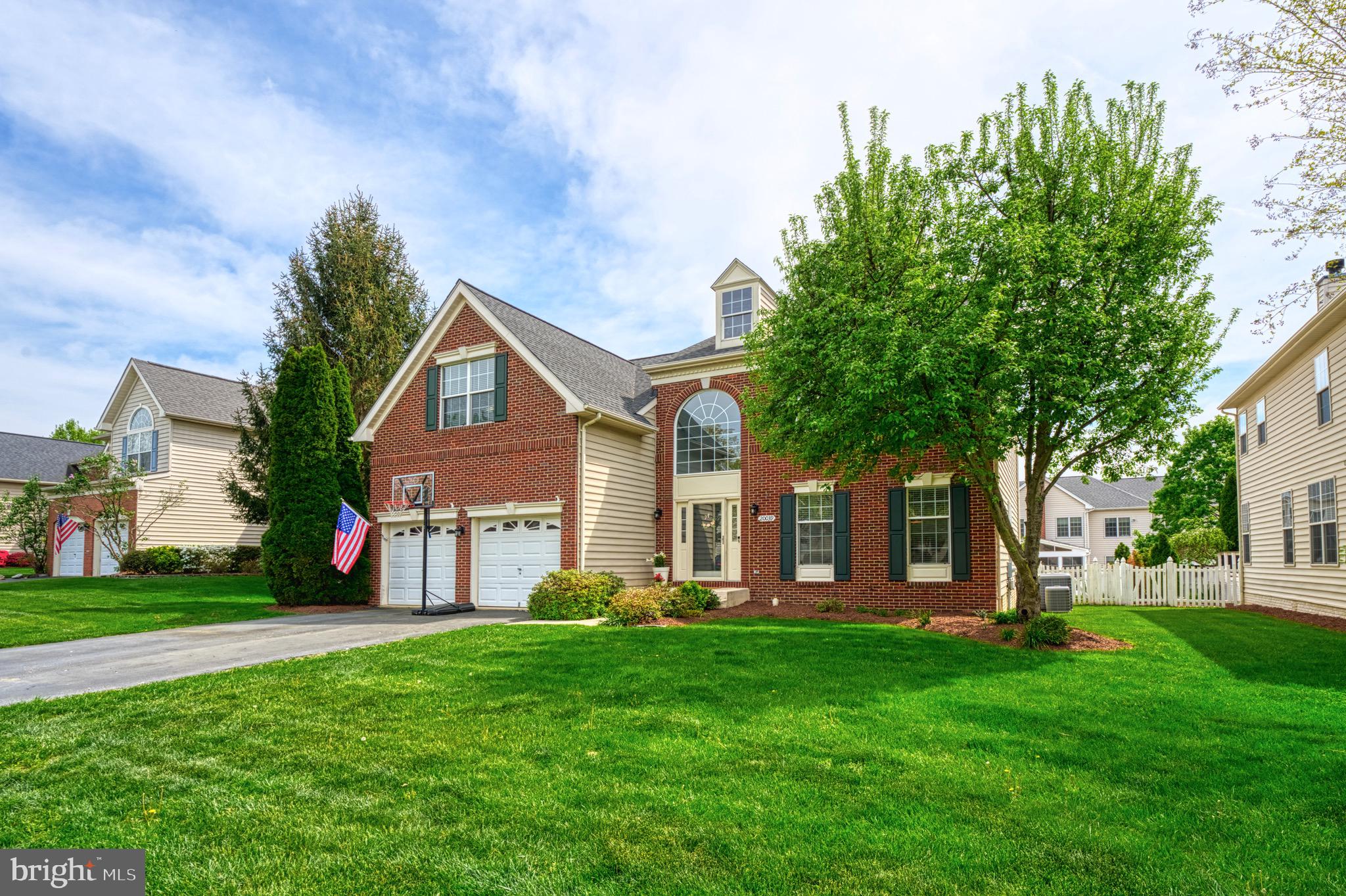 BELMONT - Residential