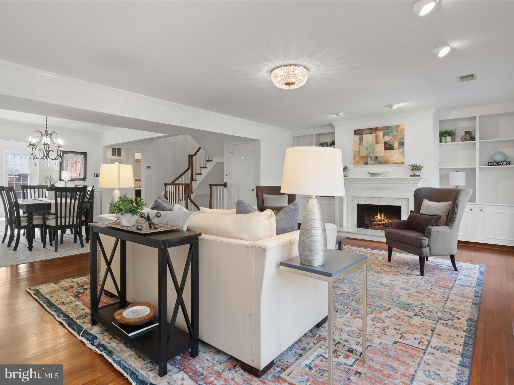 FOREST HILLS - Residential
