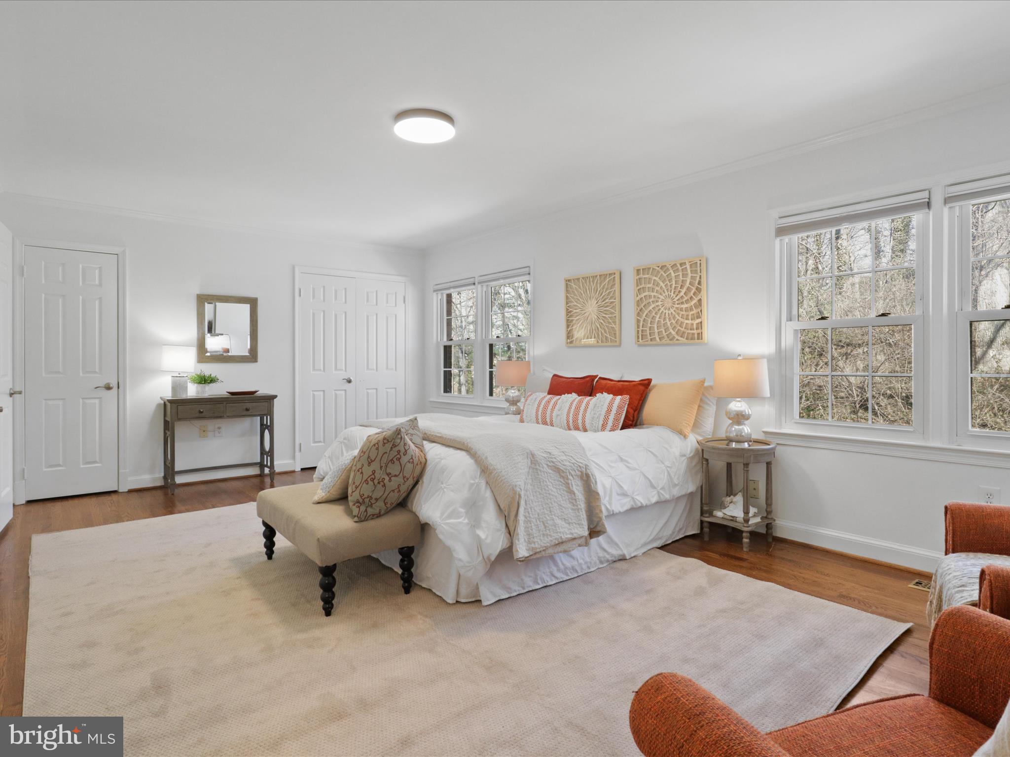 FOREST HILLS - Residential