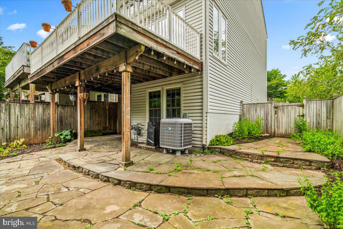 BALLENGER CREEK MEADOWS - Residential