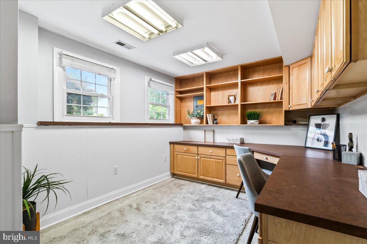 BALLENGER CREEK MEADOWS - Residential
