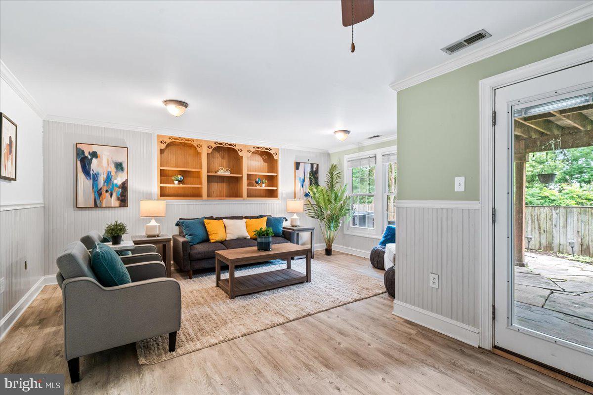 BALLENGER CREEK MEADOWS - Residential