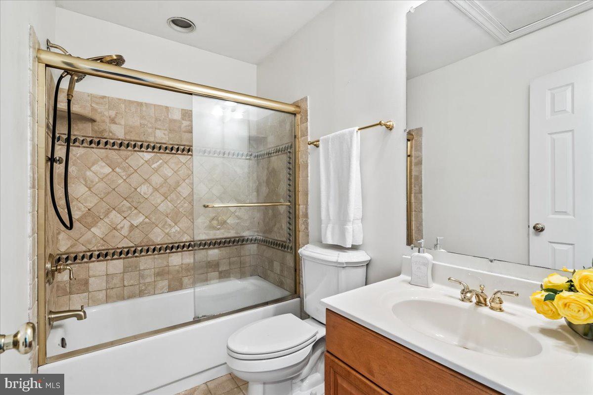 BALLENGER CREEK MEADOWS - Residential