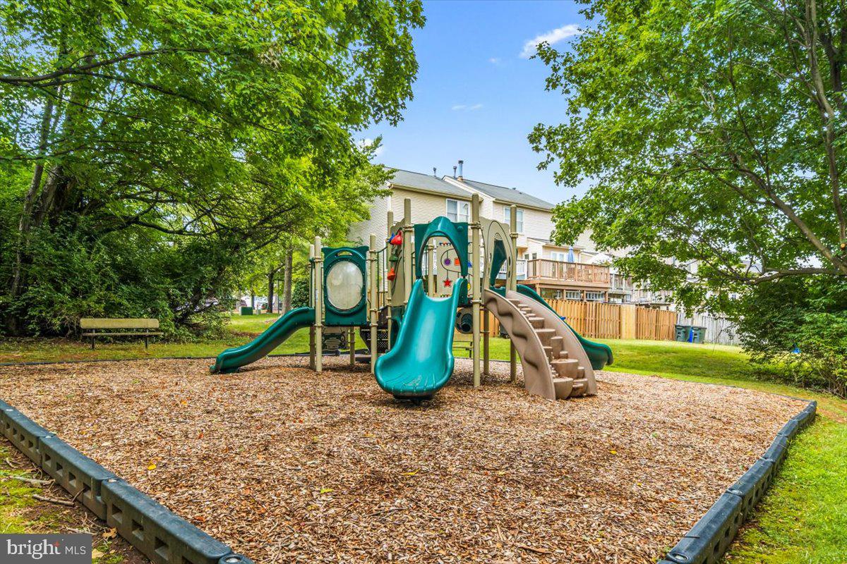 BALLENGER CREEK MEADOWS - Residential