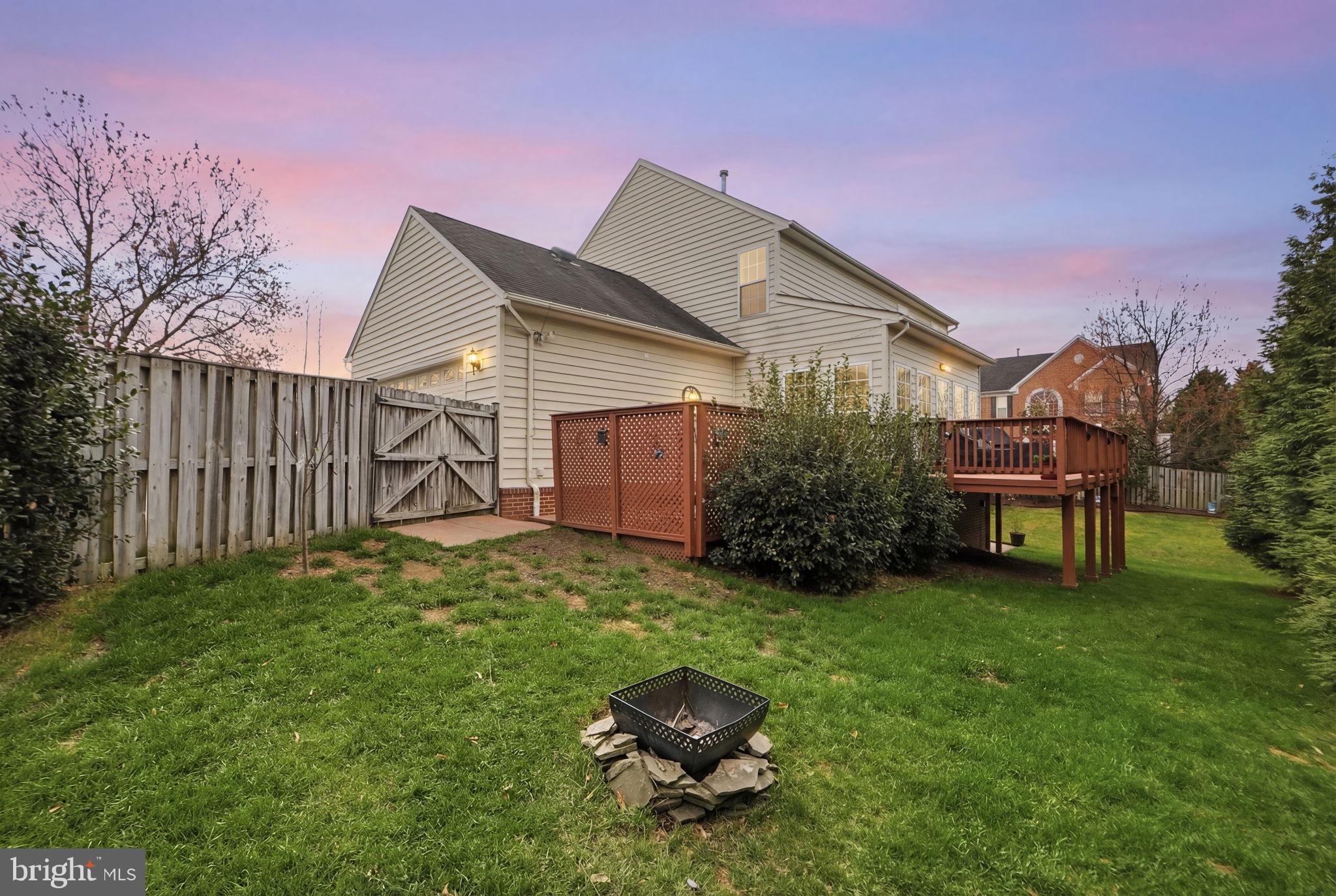 PRINCE WILLIAM TOWN CENTER - Residential