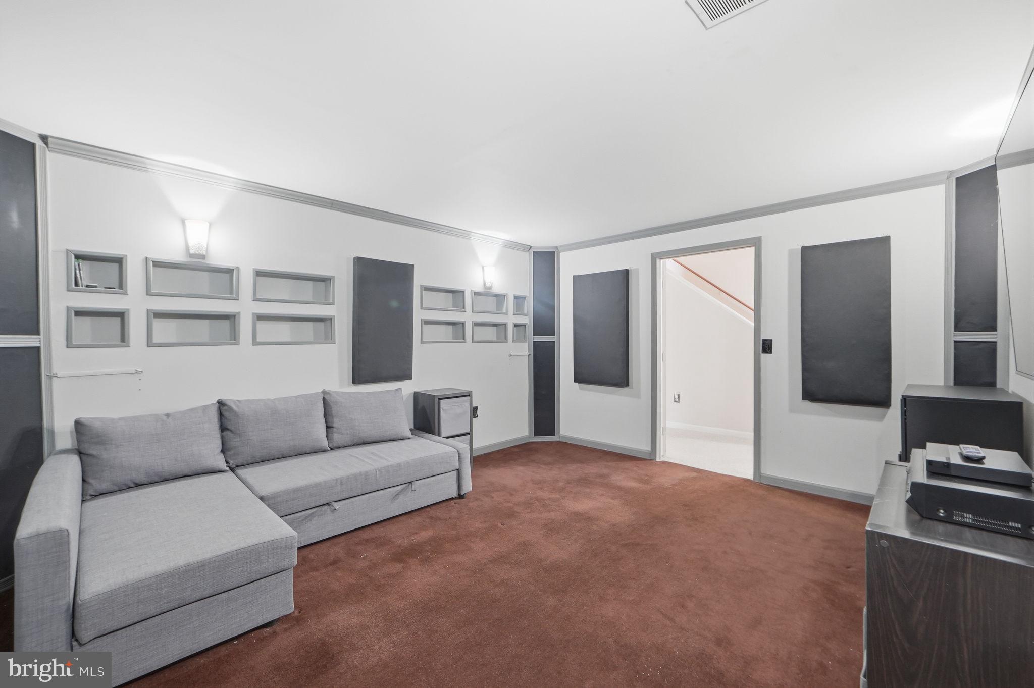 PRINCE WILLIAM TOWN CENTER - Residential