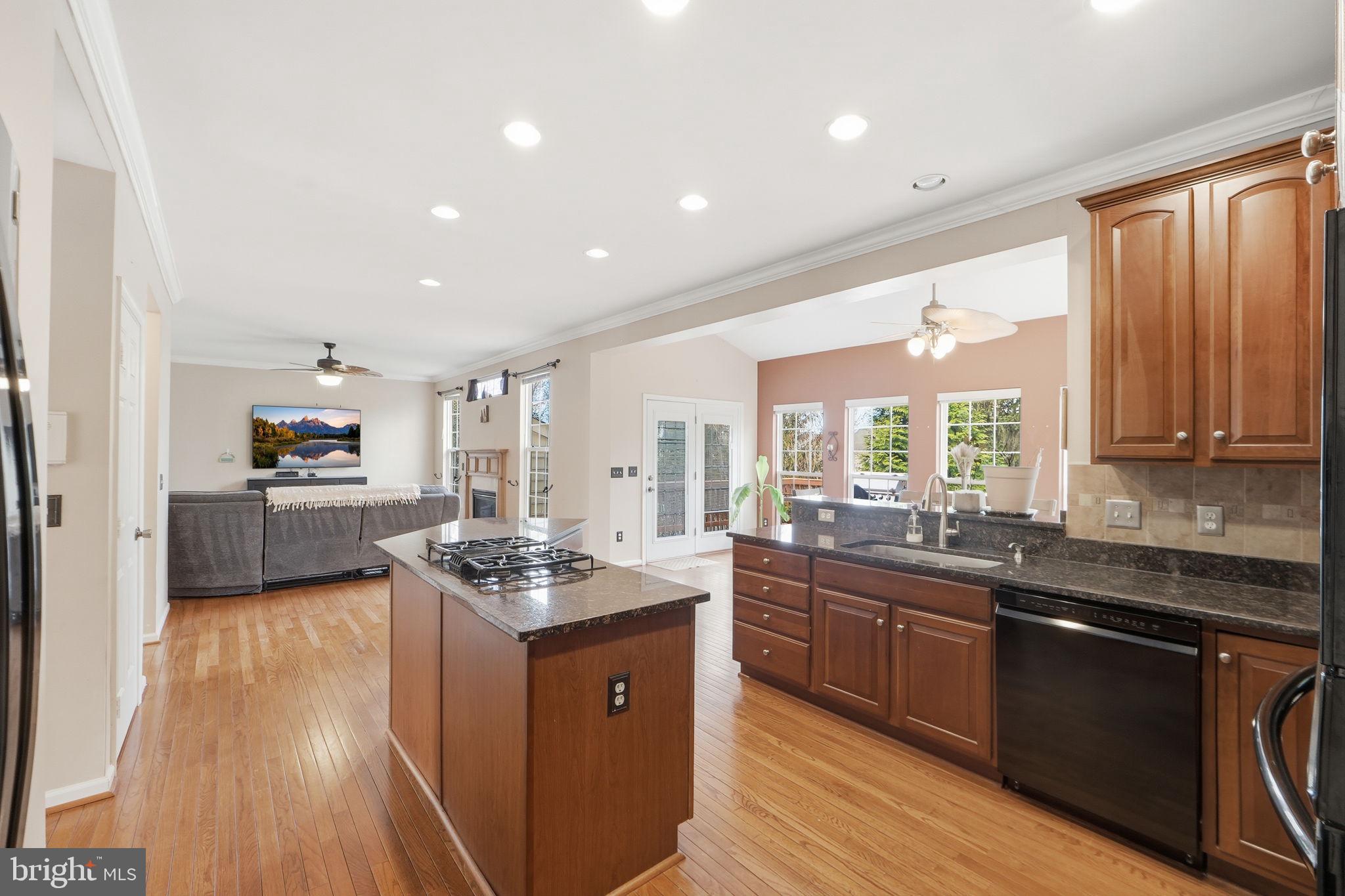 PRINCE WILLIAM TOWN CENTER - Residential
