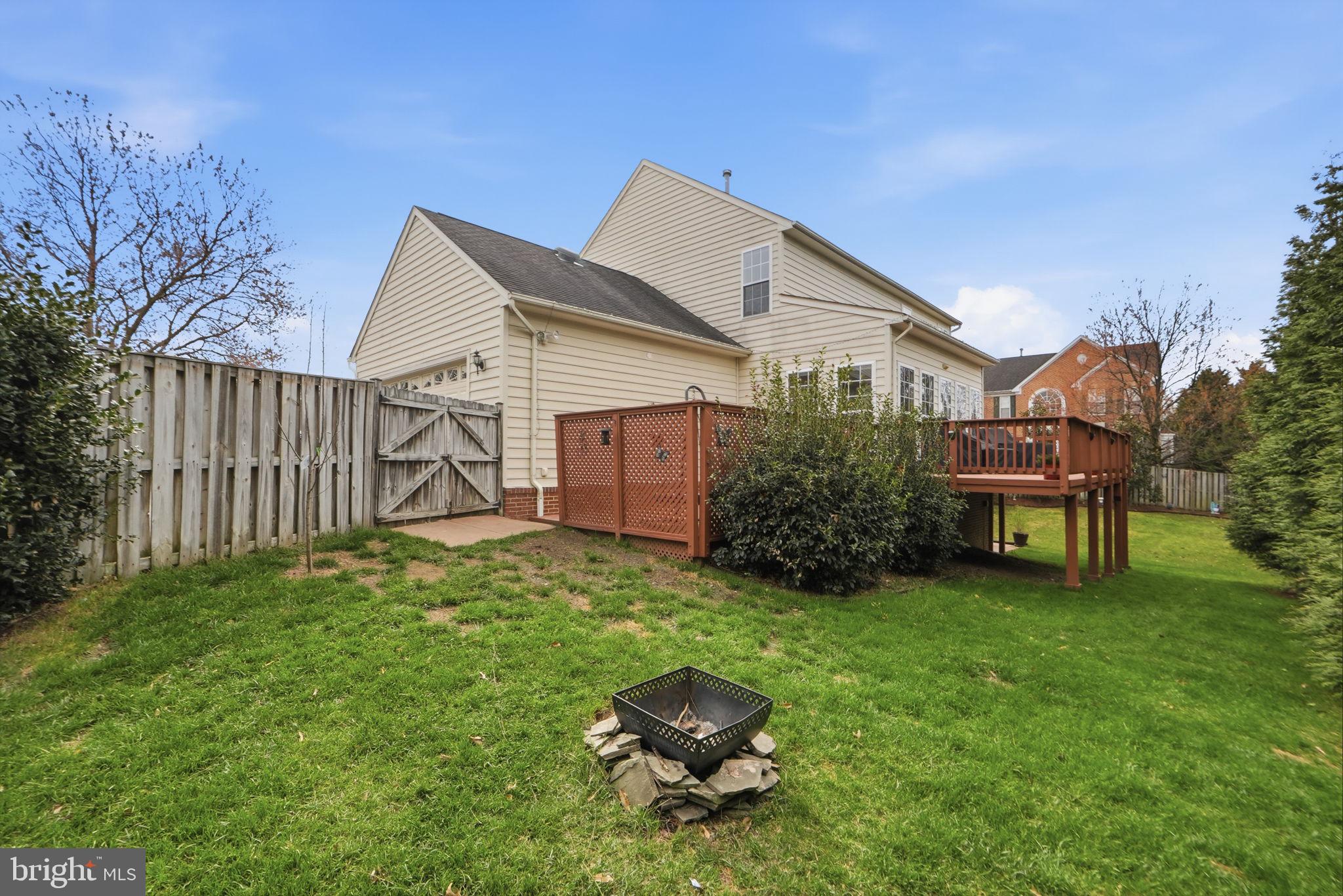 PRINCE WILLIAM TOWN CENTER - Residential