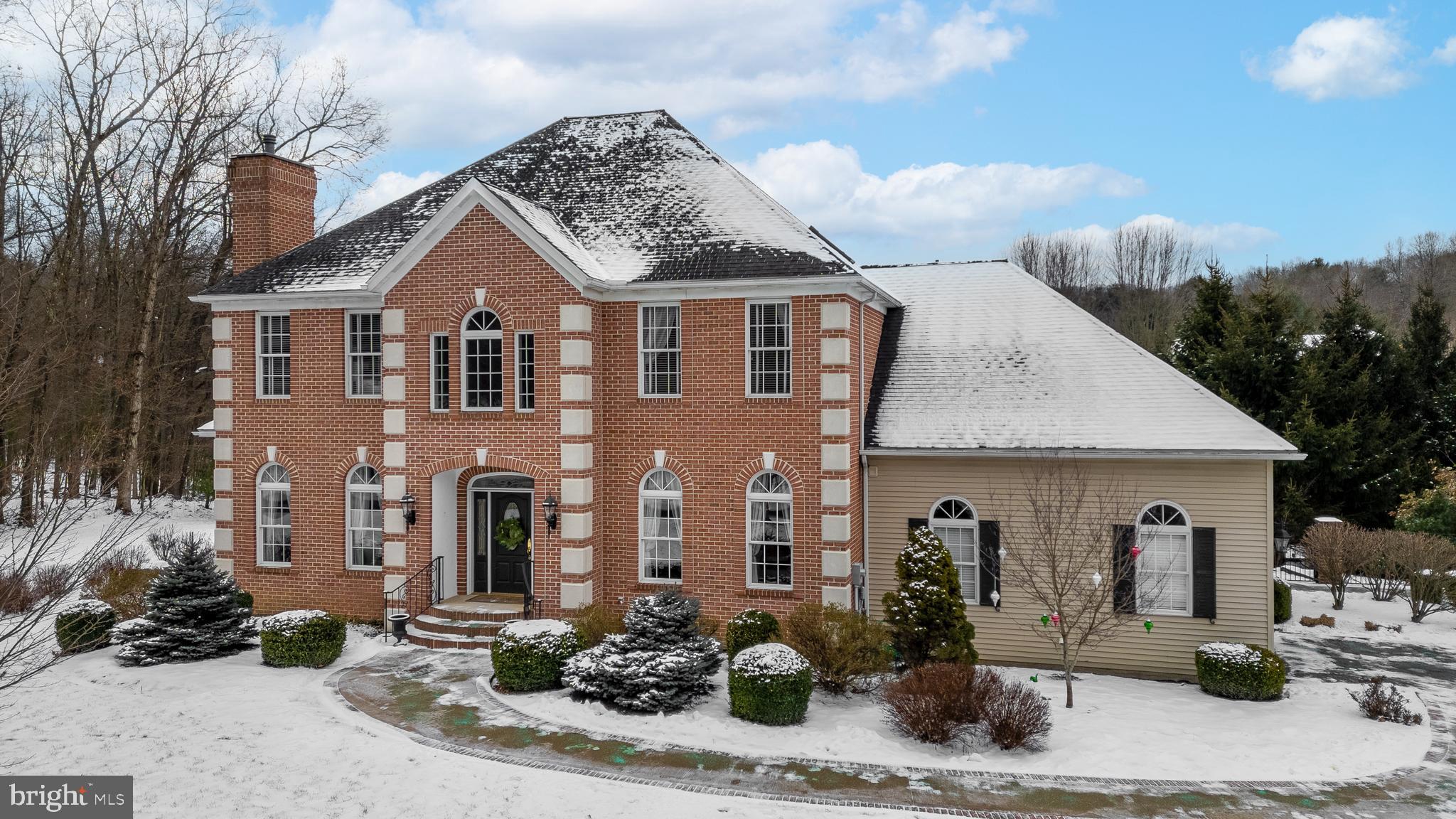 CEDAR CLIFF - Residential
