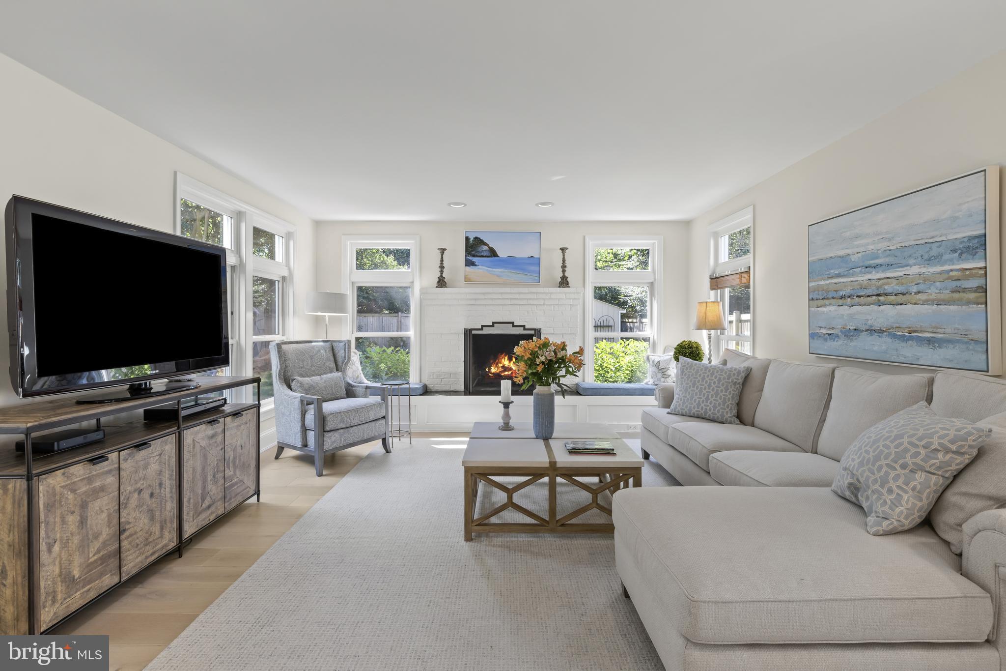 EASTPORT - Residential