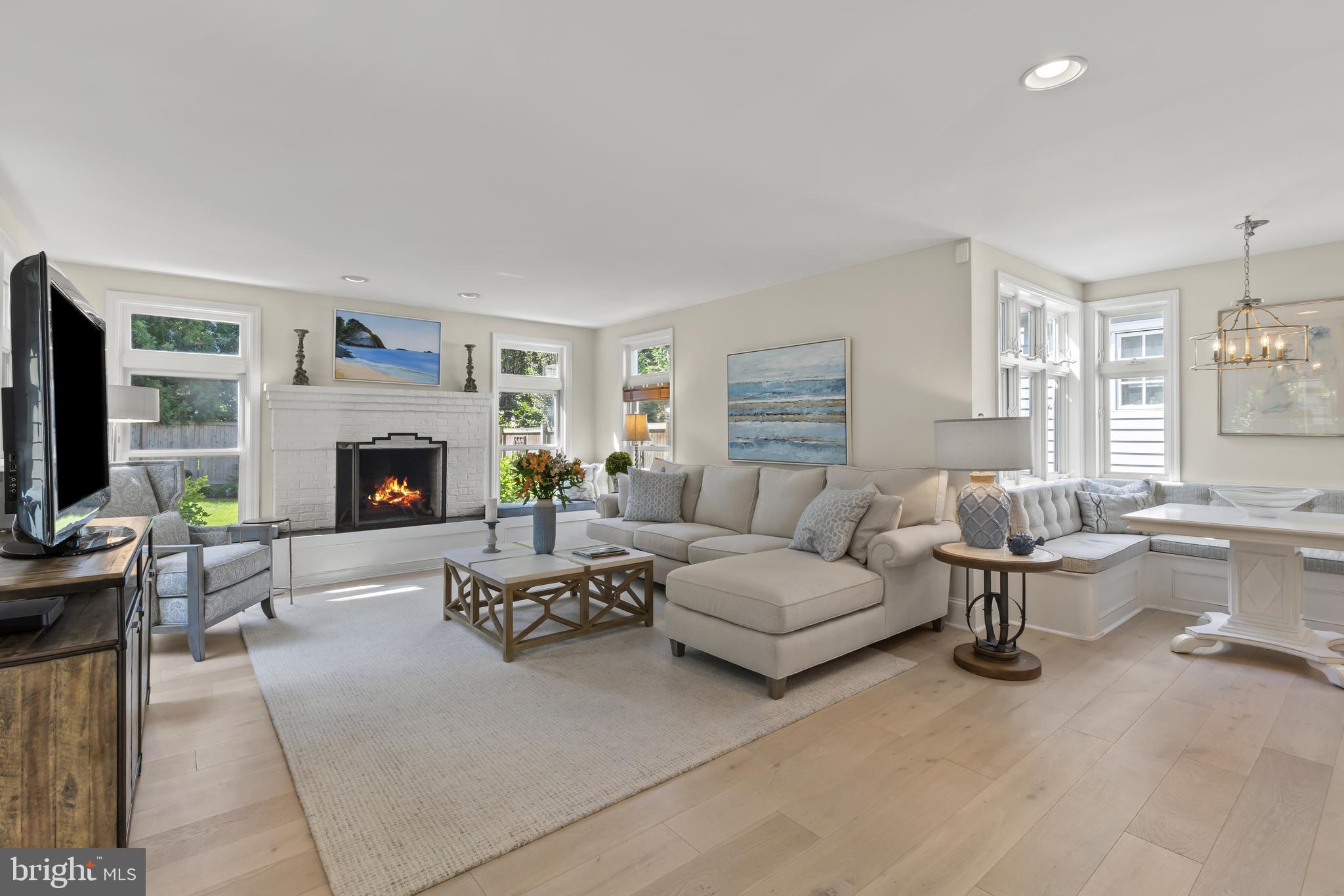 EASTPORT - Residential