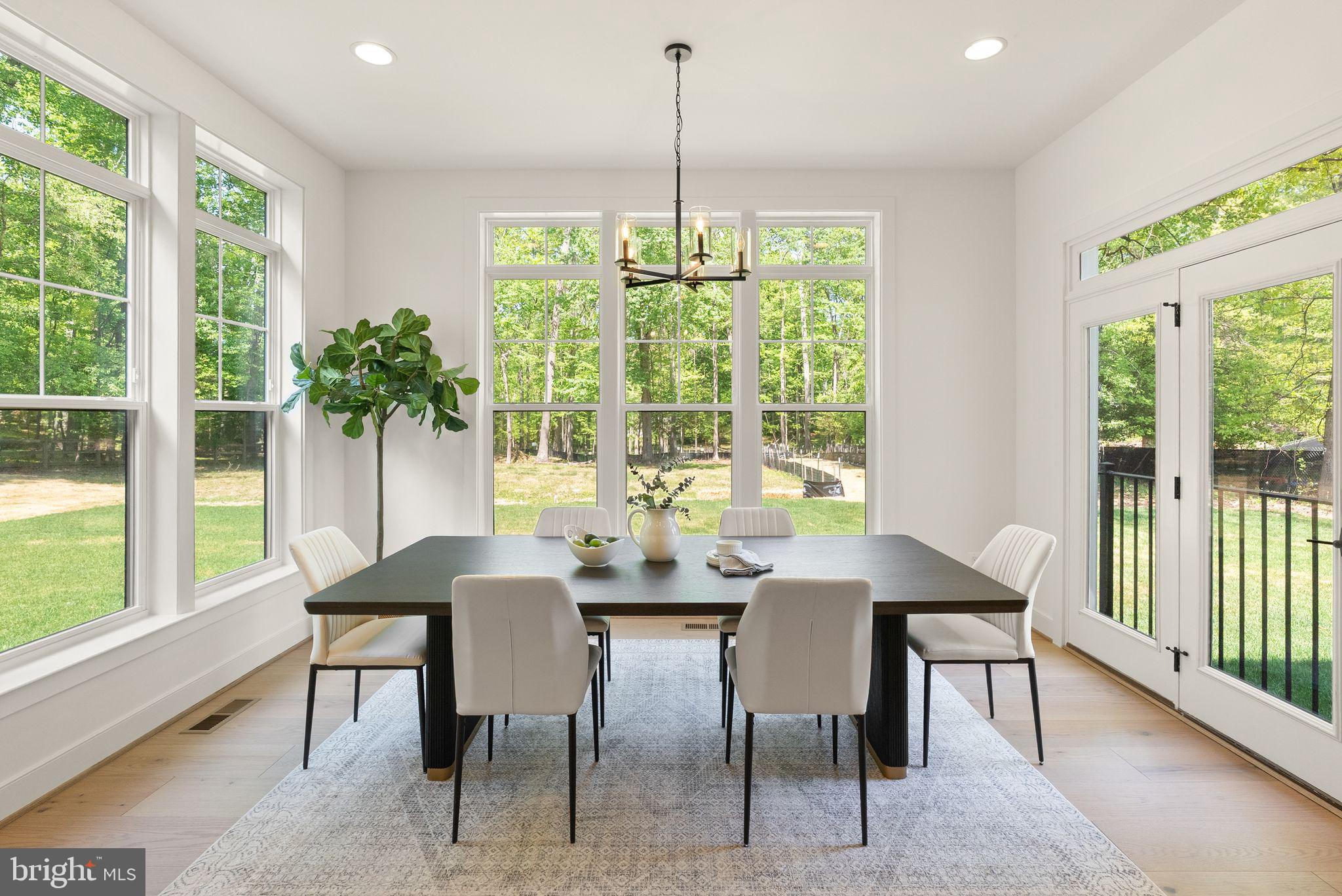 STRATTON WOODS - Residential