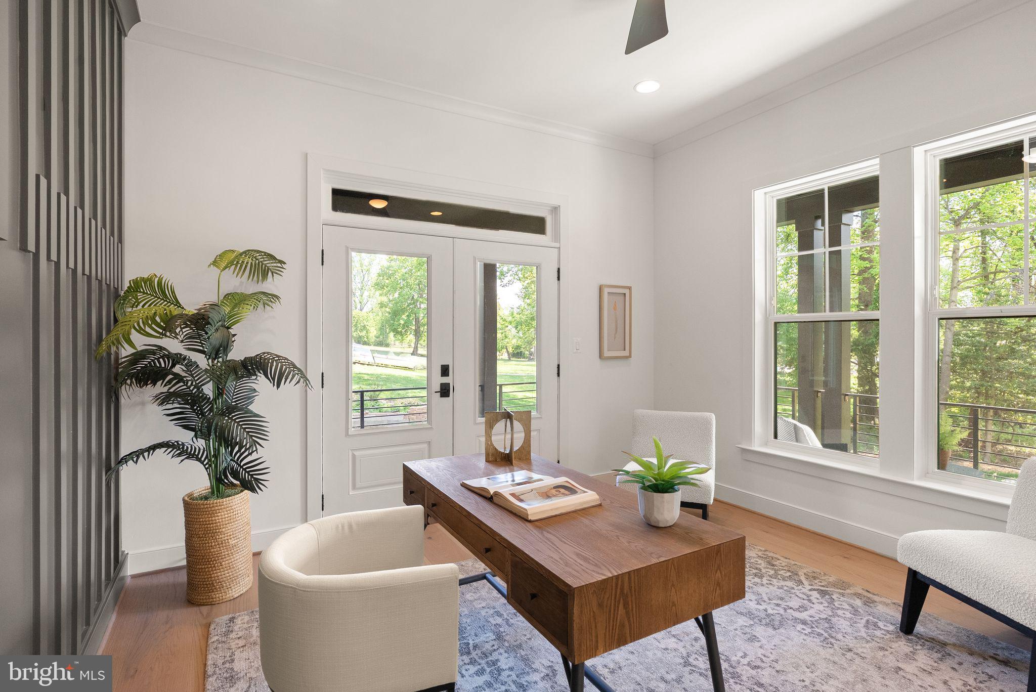 STRATTON WOODS - Residential