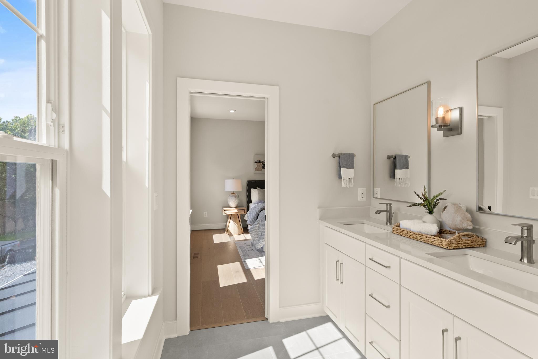 STRATTON WOODS - Residential