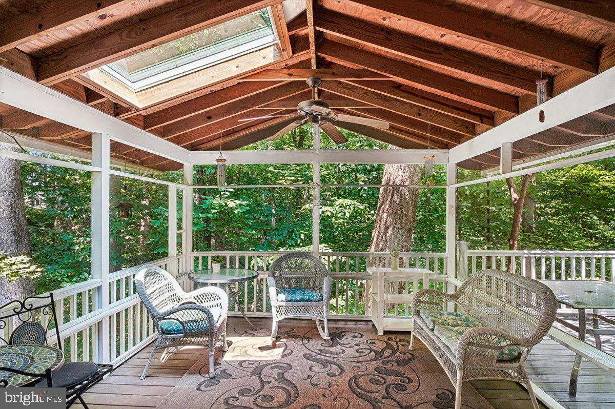 CARRIAGE HILLS - Residential