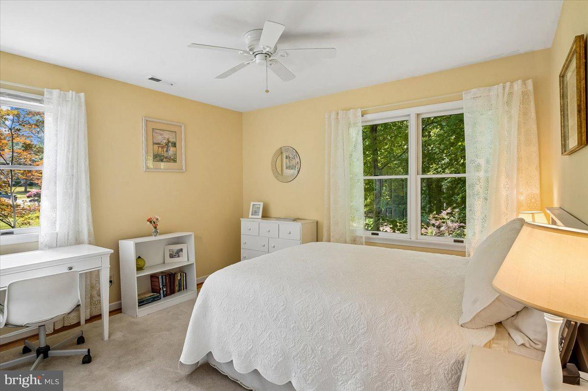 CARRIAGE HILLS - Residential