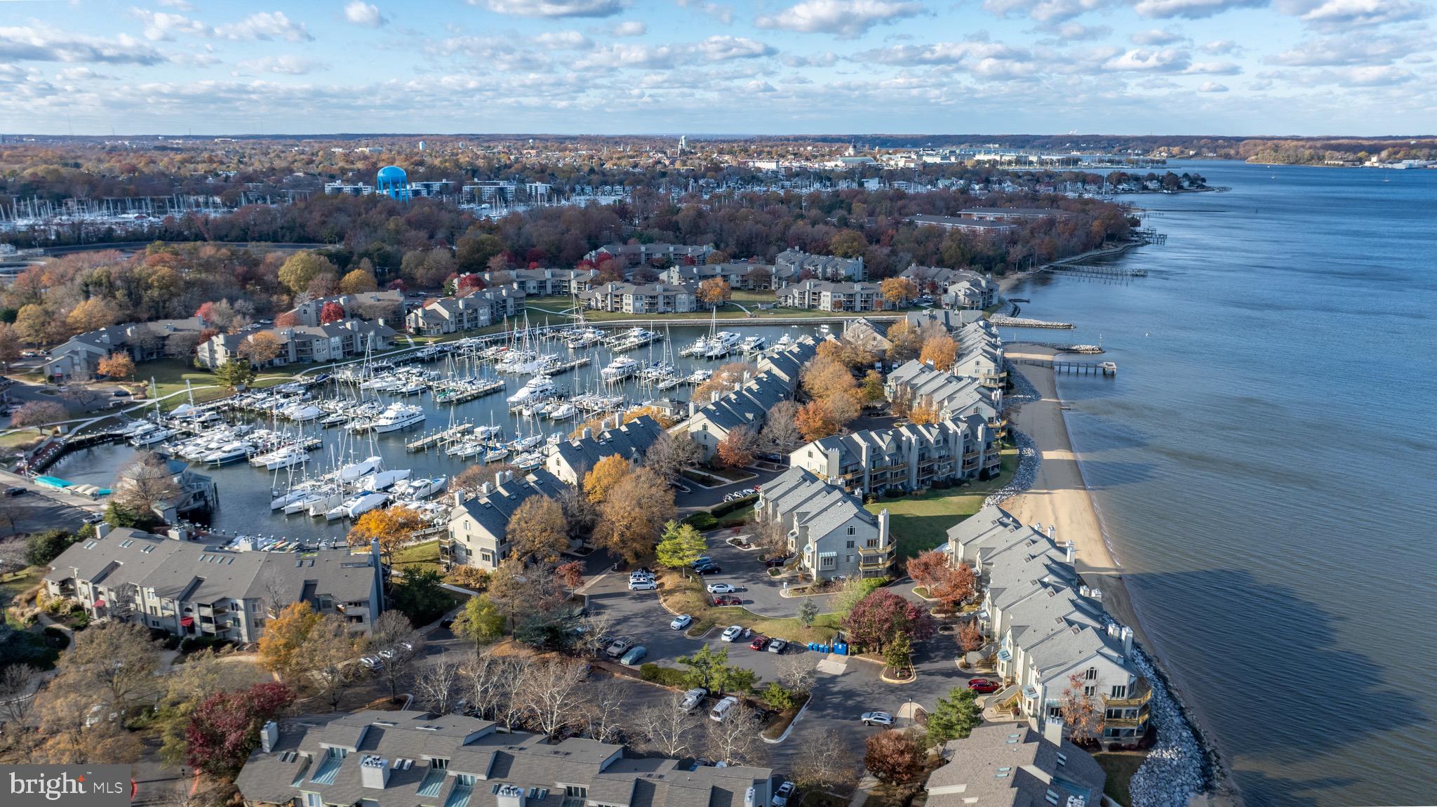 CHESAPEAKE HARBOUR - Residential