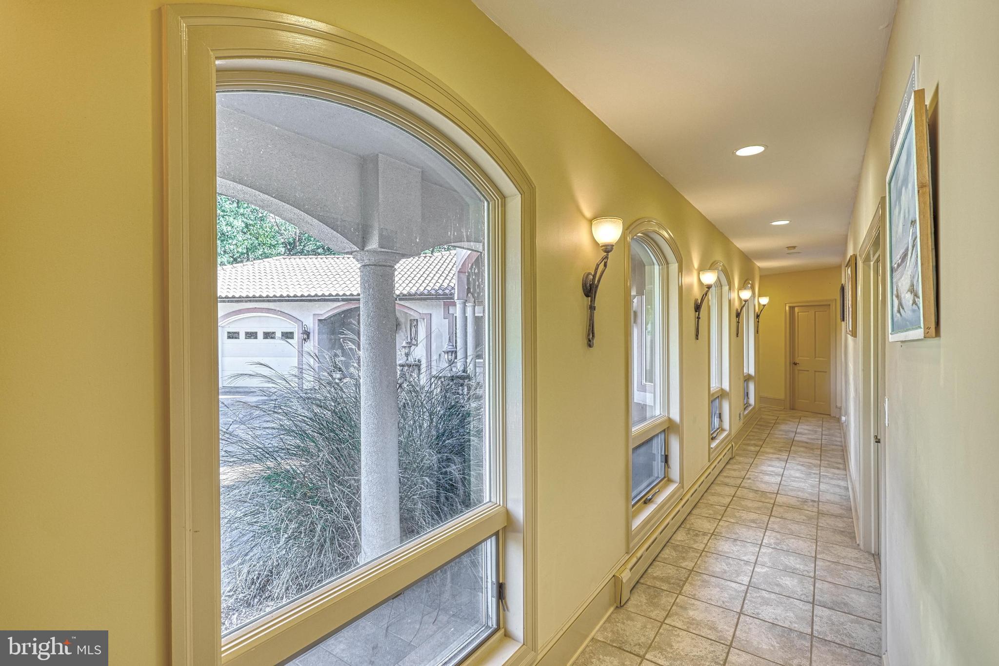WINDSOR - Residential