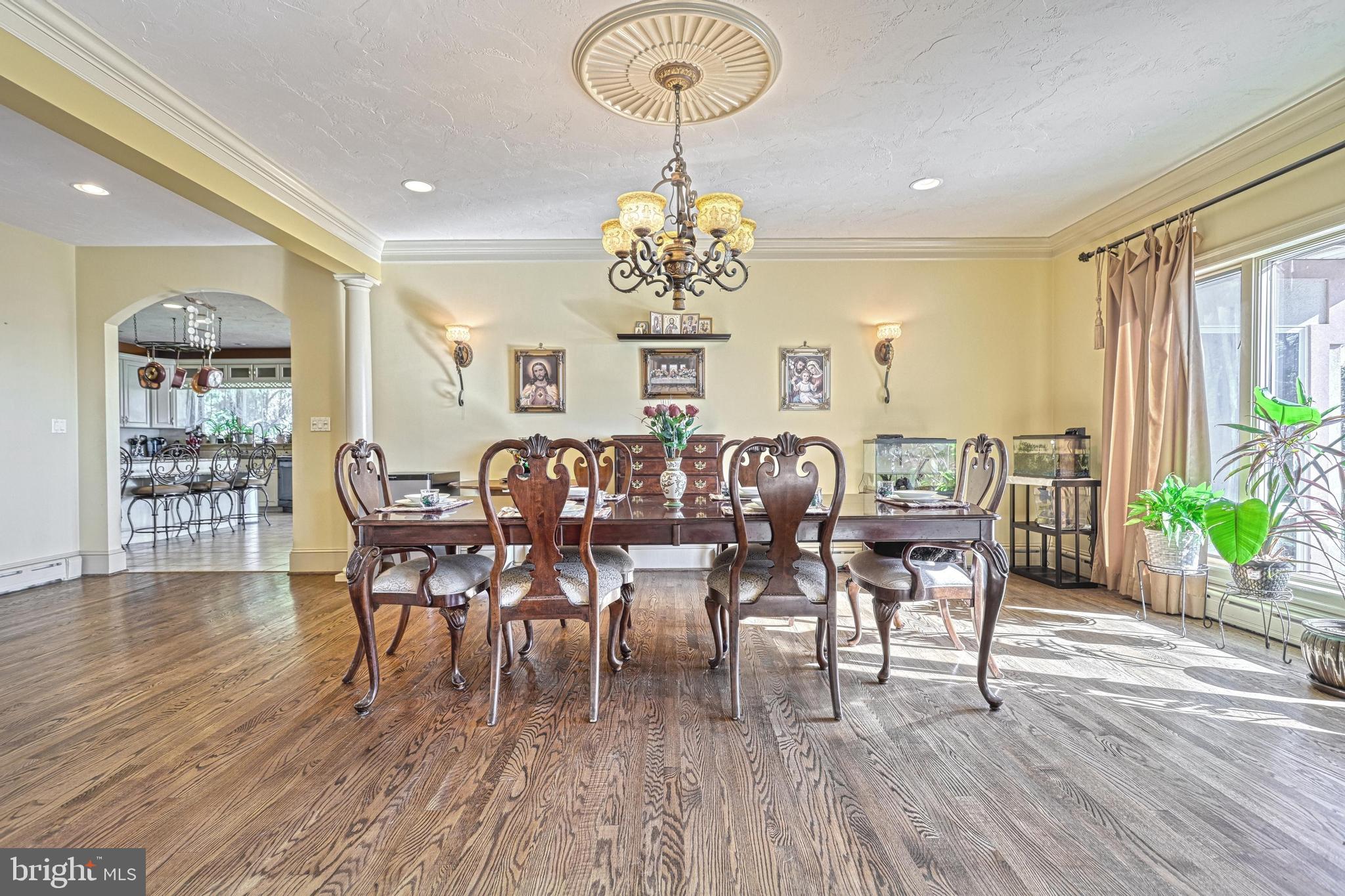 WINDSOR - Residential
