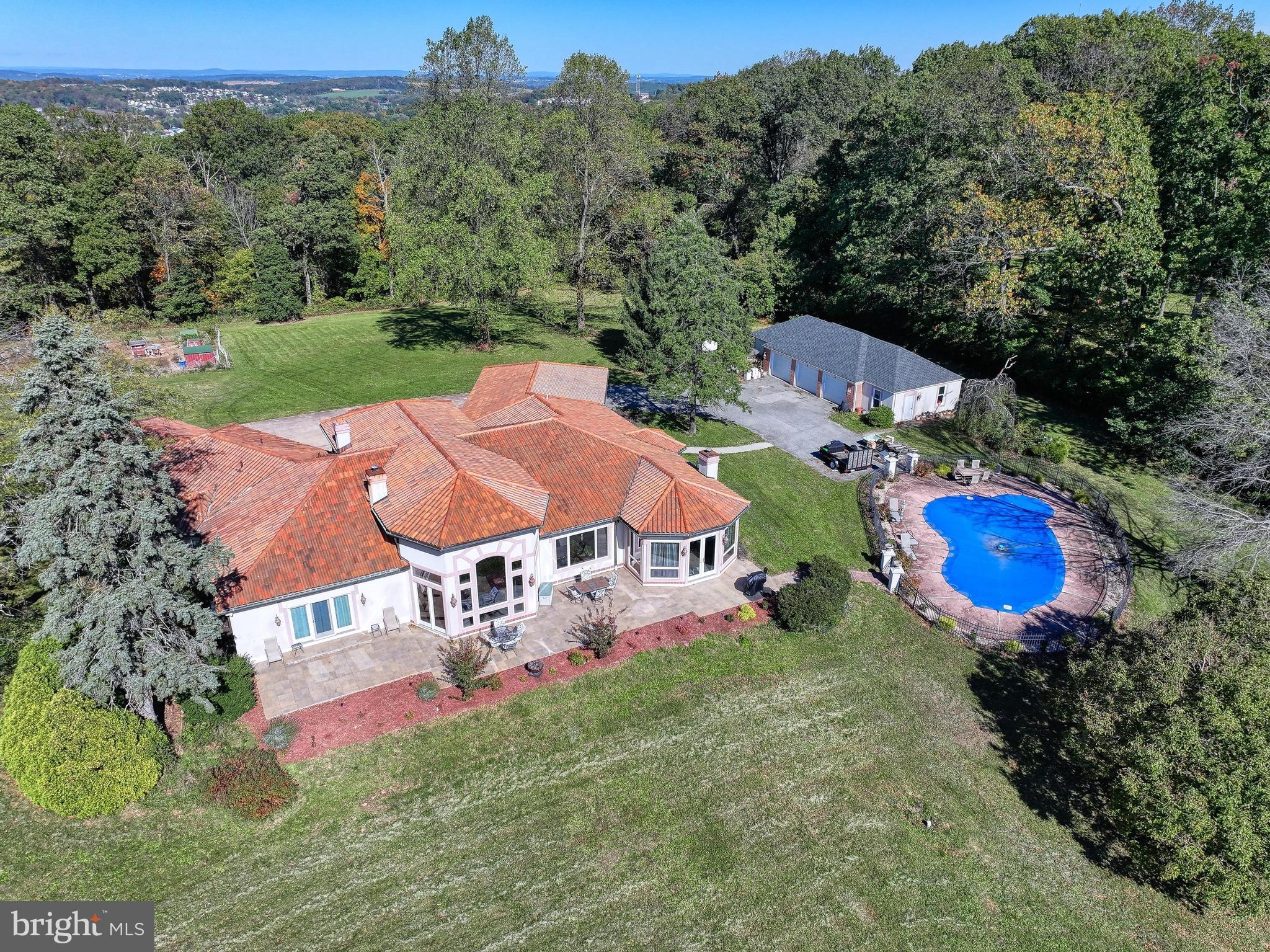 WINDSOR - Residential