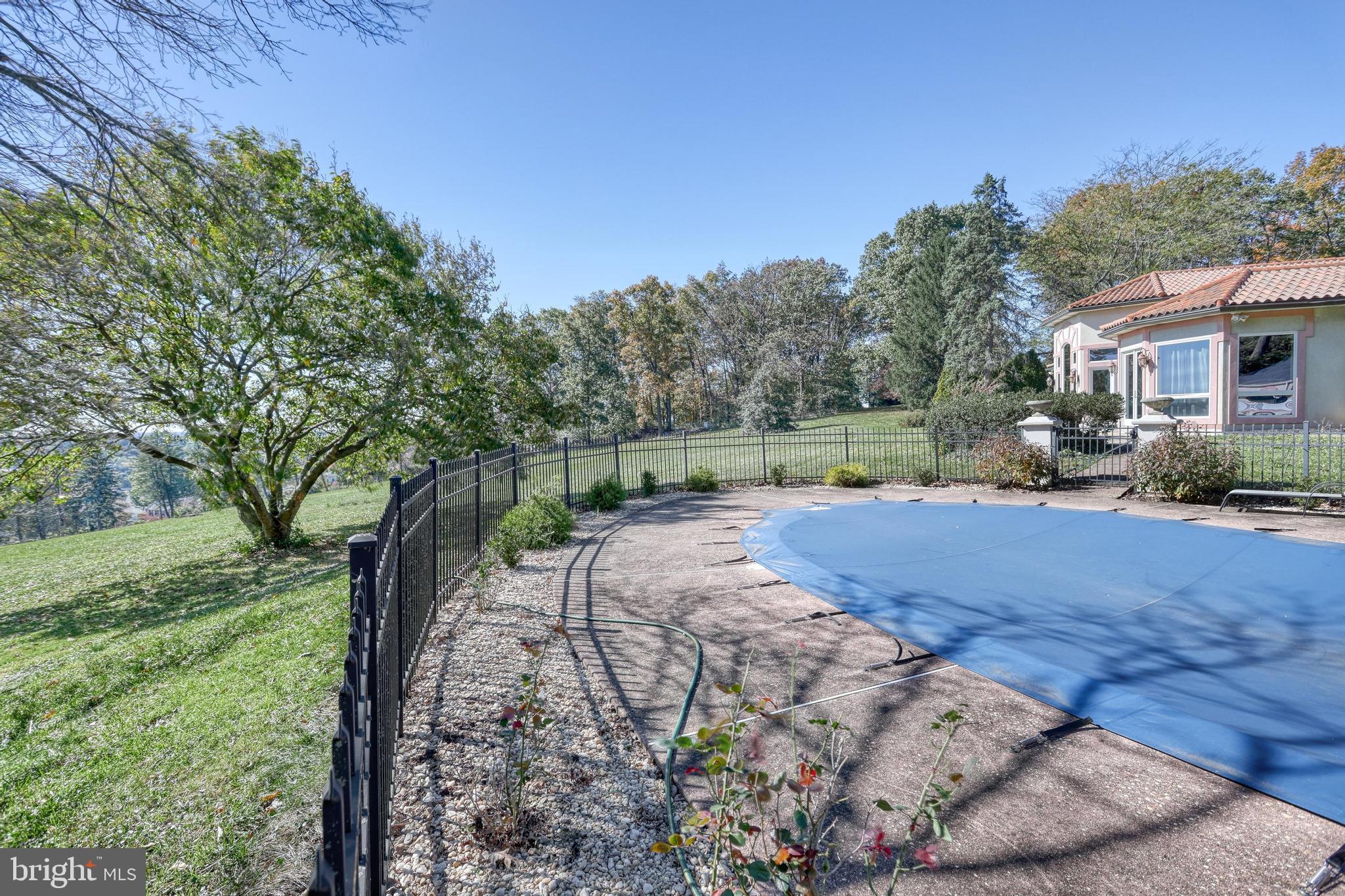 WINDSOR - Residential