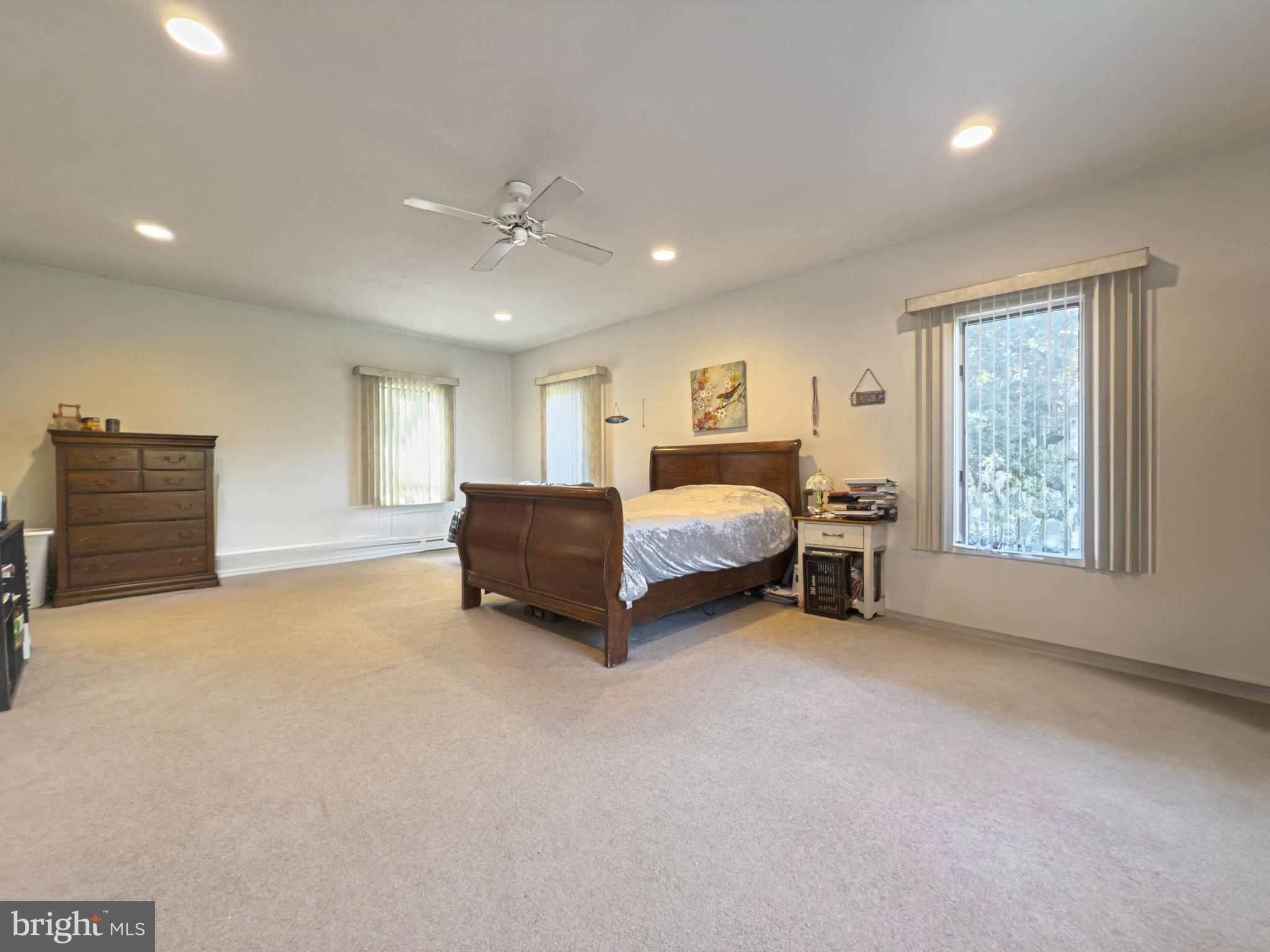WINDSOR - Residential
