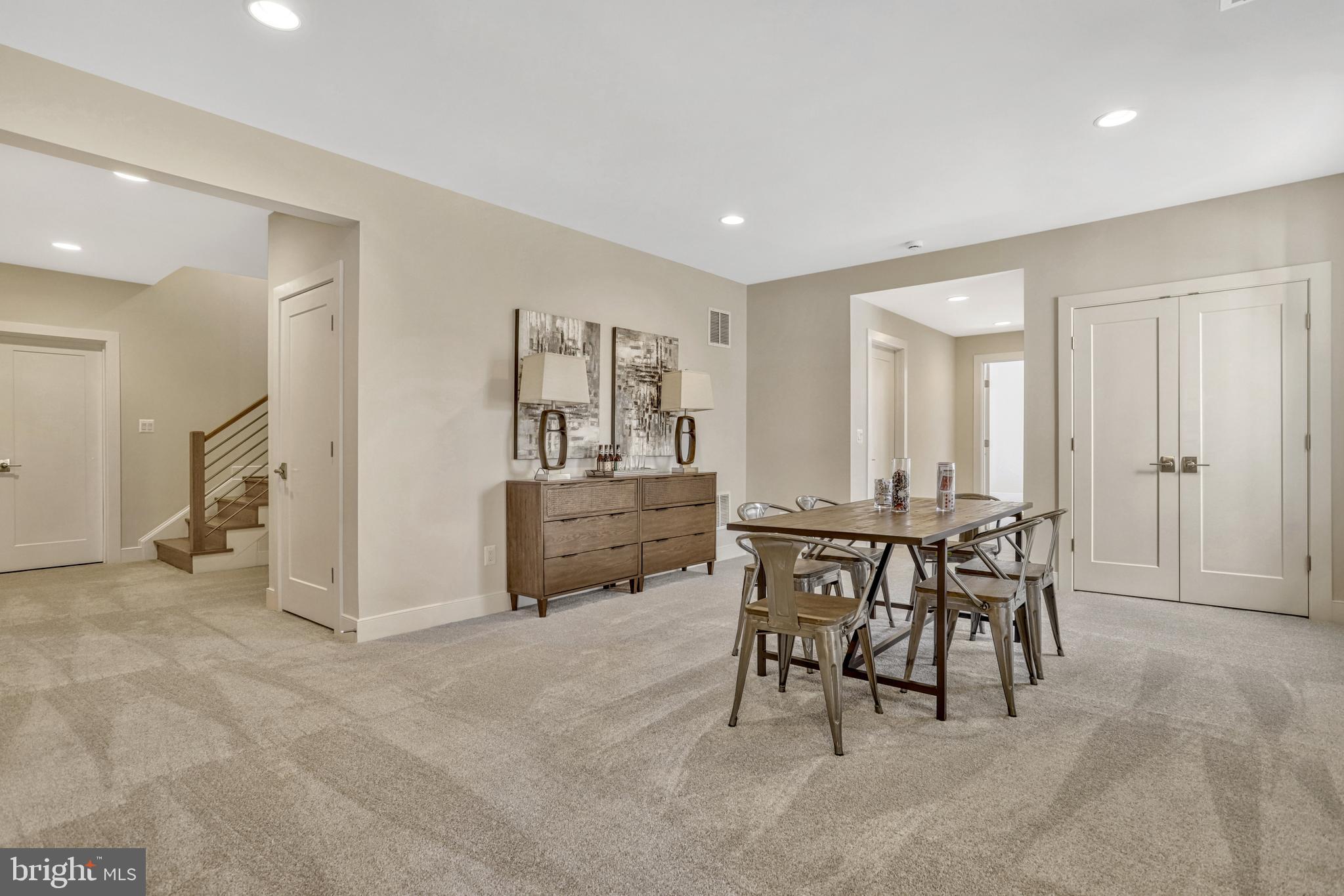 SOUTHAMPTON - Residential