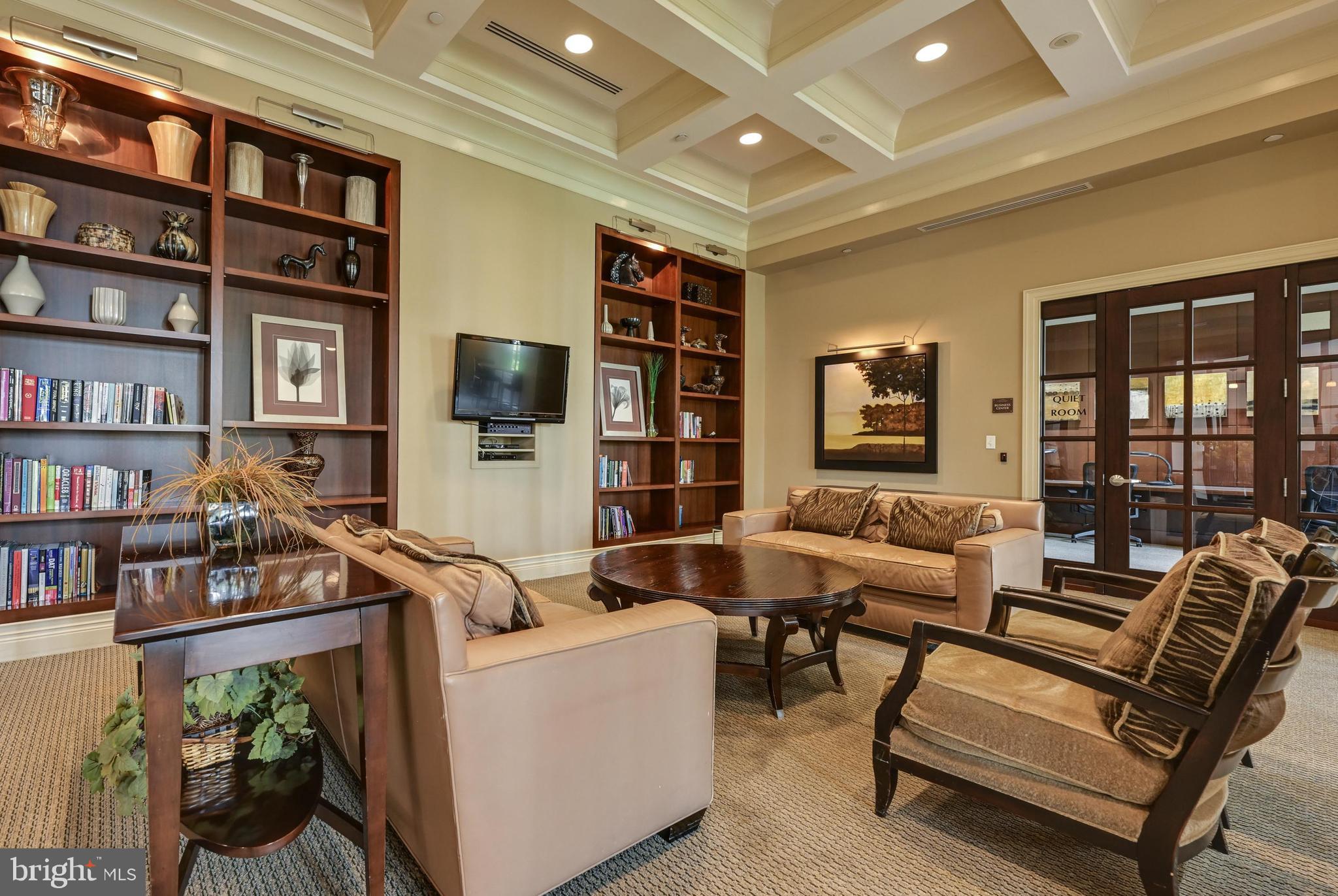 GALLERY AT WHITE FLINT - Residential