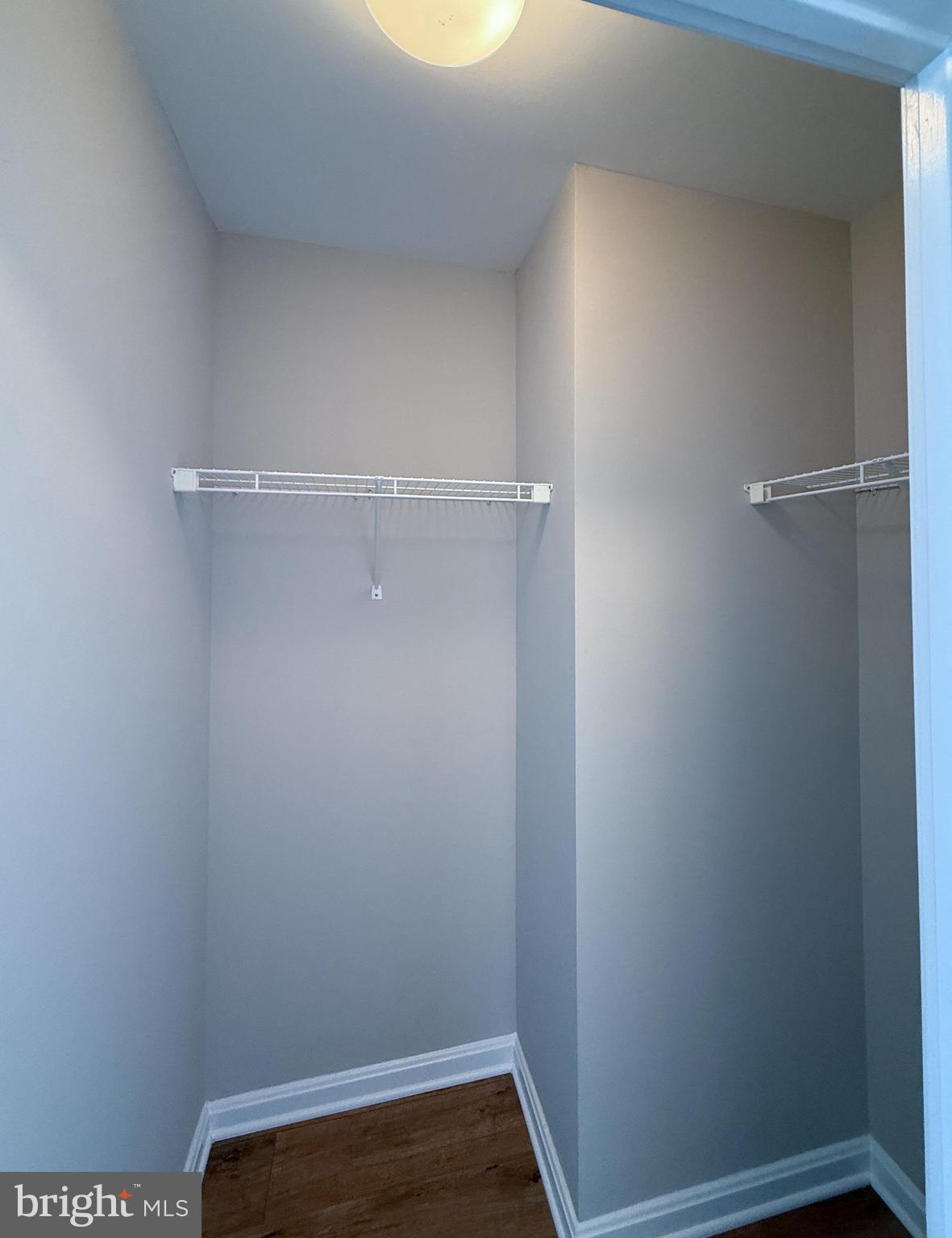 GALLERY AT WHITE FLINT - Residential