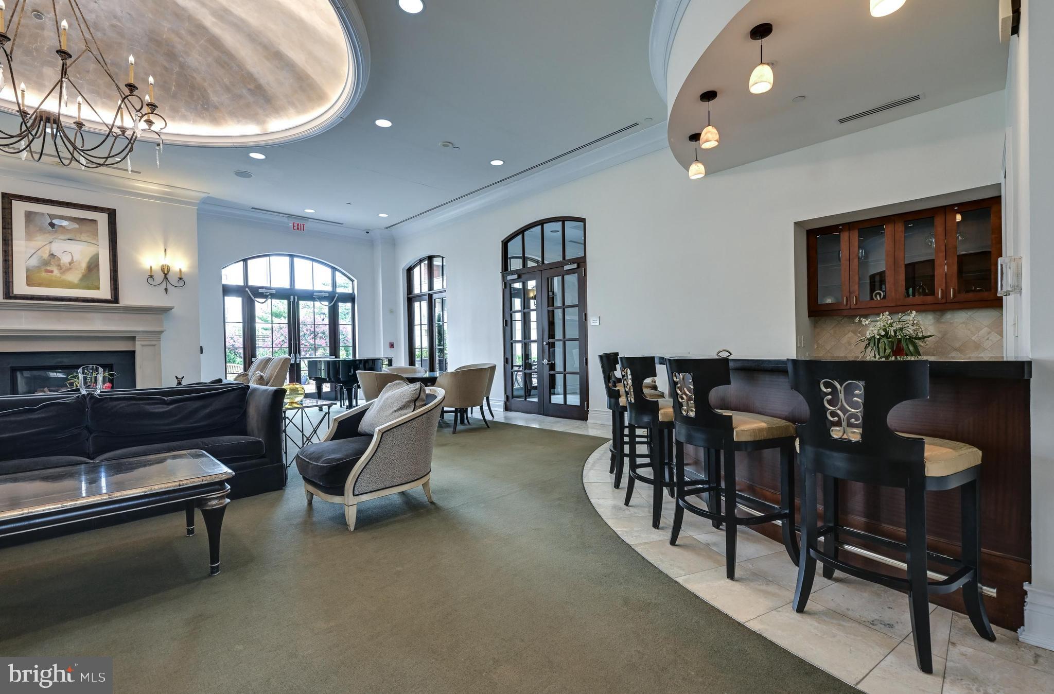 GALLERY AT WHITE FLINT - Residential