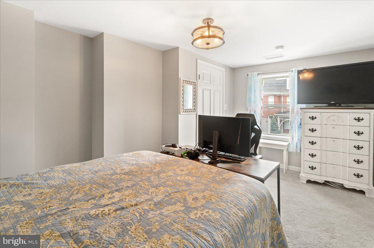 LIBERTYTOWN - Residential