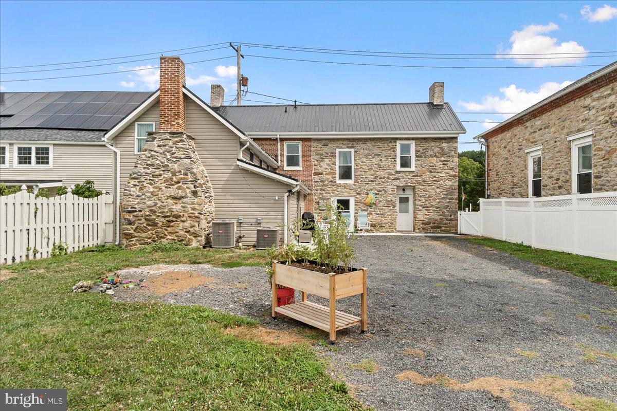 LIBERTYTOWN - Residential