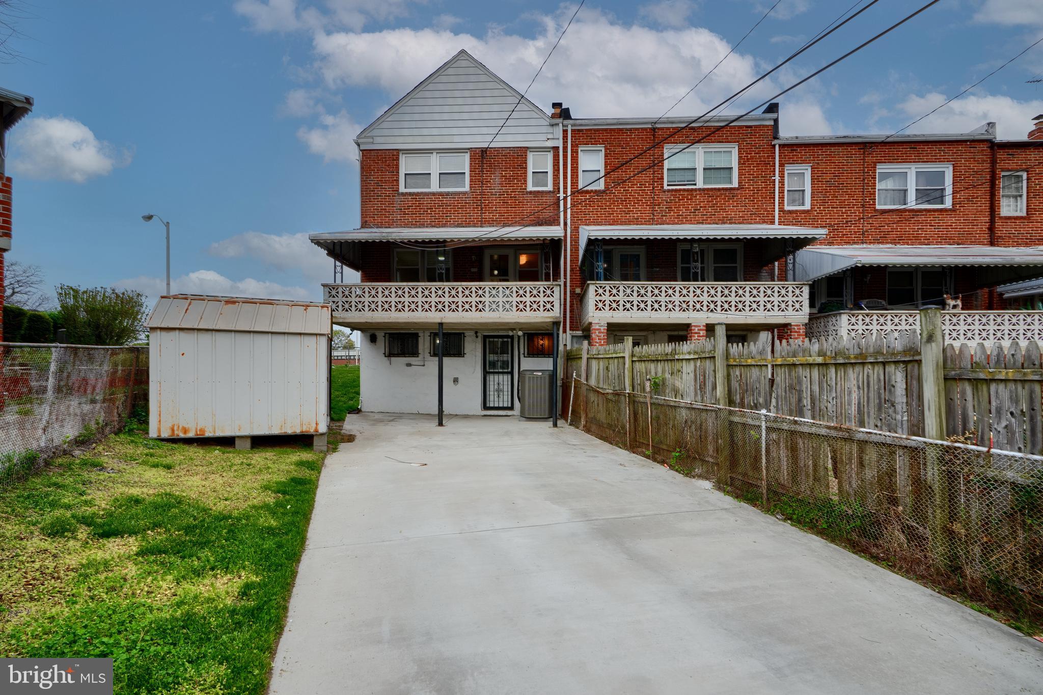 PARKSIDE - Residential