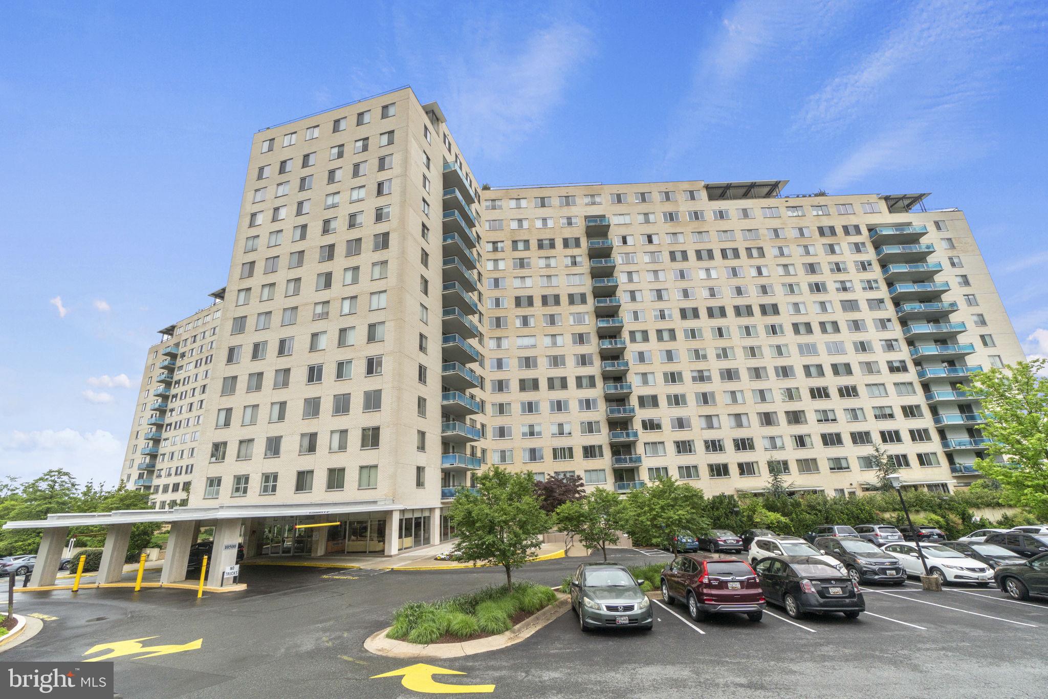 MUST SEE! Step off your patio and bike/run/walk to Georgetown for lunch via Rock Creek!Welcome home and discover the epitome of modern living in this spacious, one of a kind, 1 bedroom / 1 bathroom condo nestled in the sought-after subdivision of Grosvenor Park. Boasting ample natural light, 9-foot ceilings, private patio with walk-out access to private parking and wonderful amenities, including an outdoor swimming pool, tennis courts, walking/jogging path, and more! This condo offers a seamless blend of comfort, sophistication, and an opportunity to make it your own. The well-appointed kitchen features a galley style kitchen with stainless appliances. Relax and unwind in the generously sized bedroom, complete with a huge closet and bathroom just off the bedroom. Enjoy the convenience of your very own assigned garage parking space and storage. With access to top-tier amenities and close-proximity to dining, shopping, and transportation, this condo offers the ultimate urban lifestyle. In the "flagship" of the three Grosvenor Park high-rises, all with their mid-century masterful design and iconic blue glazed balcony panels, at Grosvenor Park II you will enjoy the most modern updates and the largest spaces, including the glorious rooftop patio for your celebrations! This is an opportunity you won't want to miss, schedule your personal showing today before it's gone!