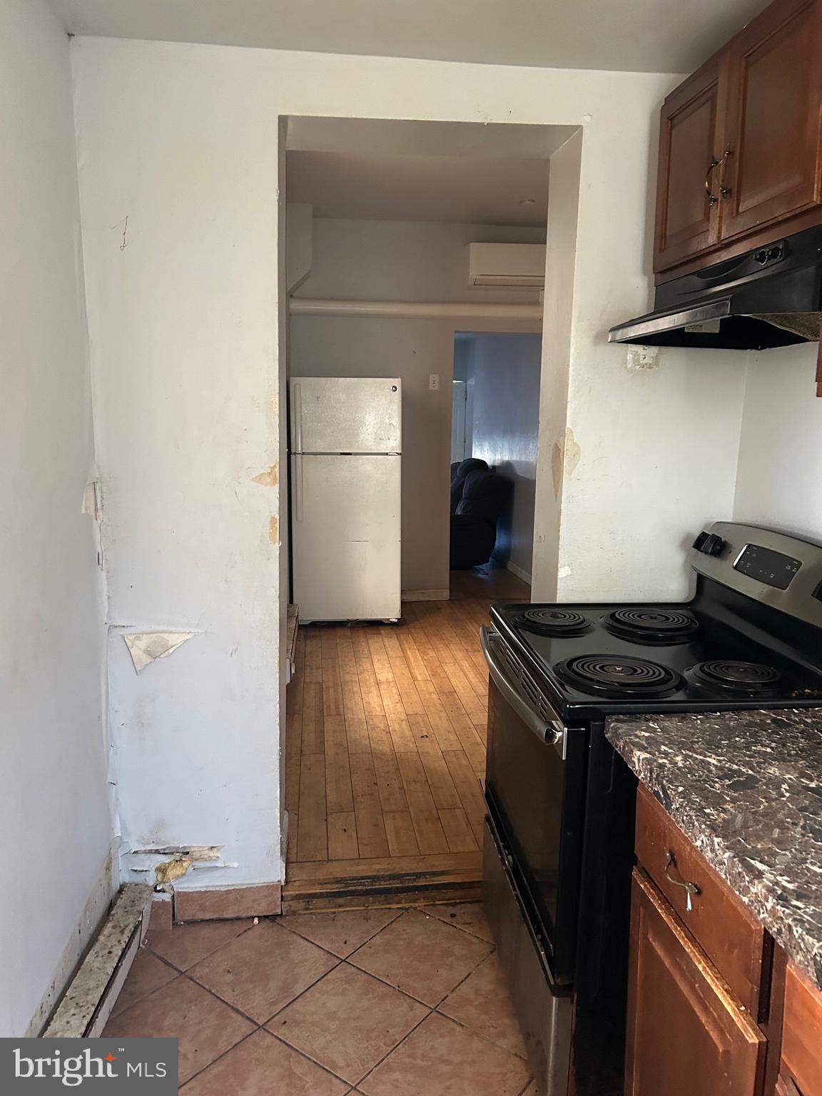 RICHMOND - Residential