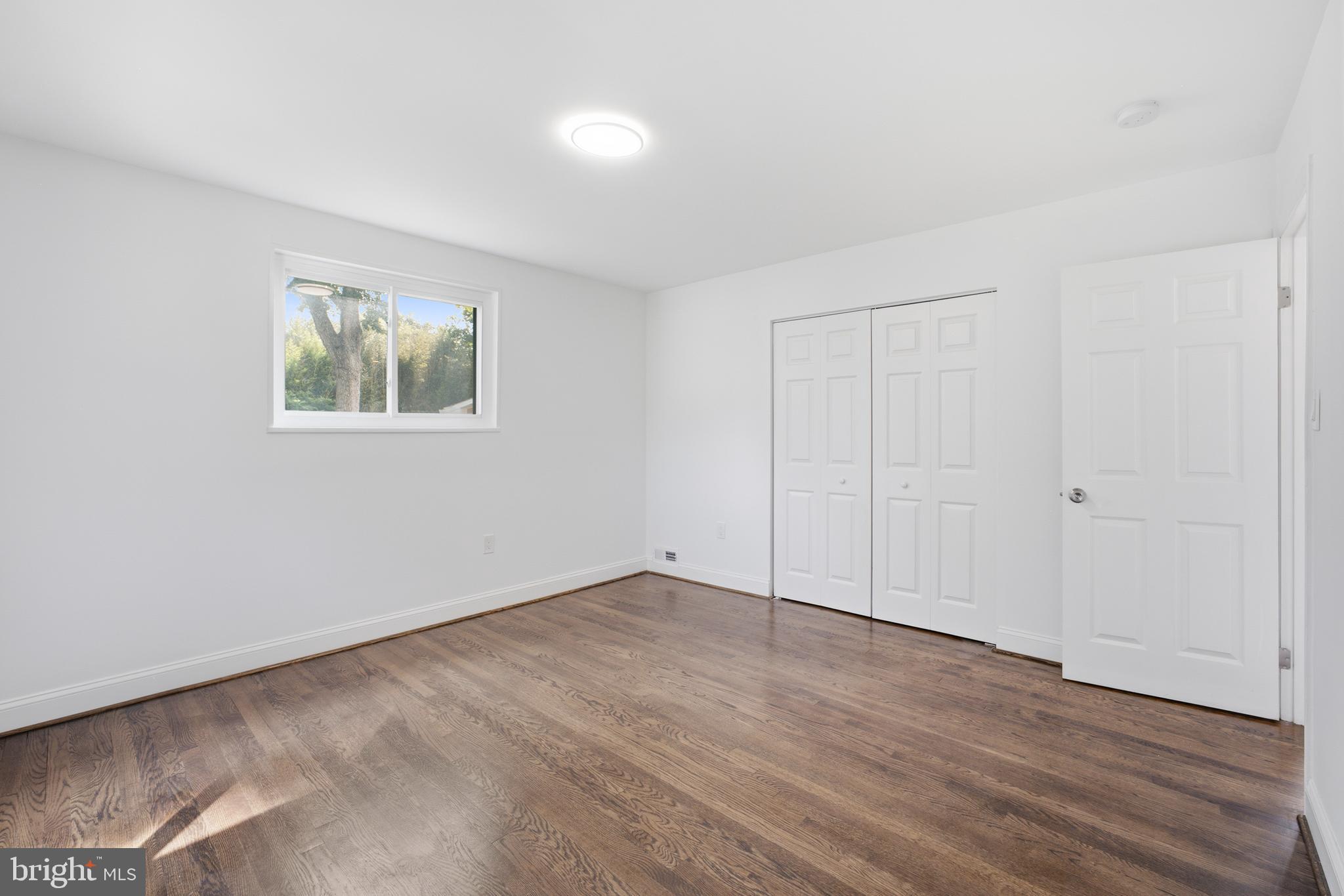 COLLEGE PARK ESTATES - Residential