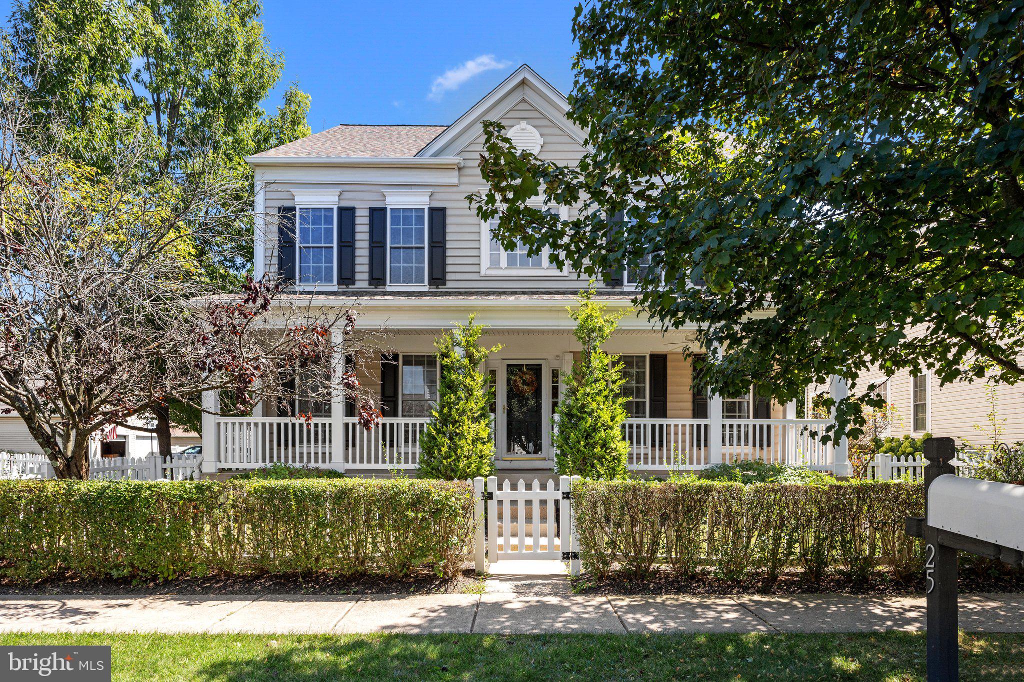 BEDMINSTER SQUARE - Residential