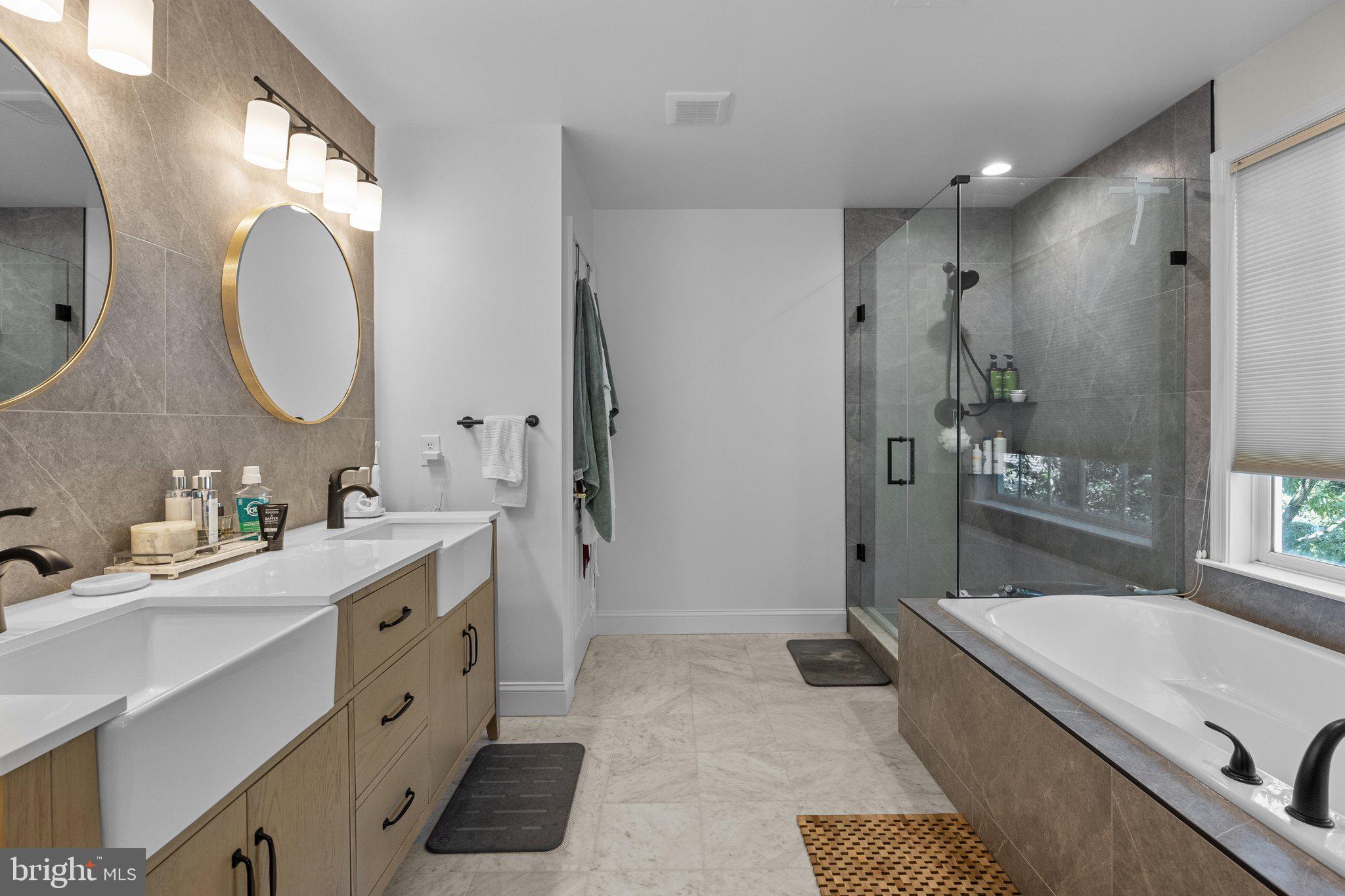 BEDMINSTER SQUARE - Residential
