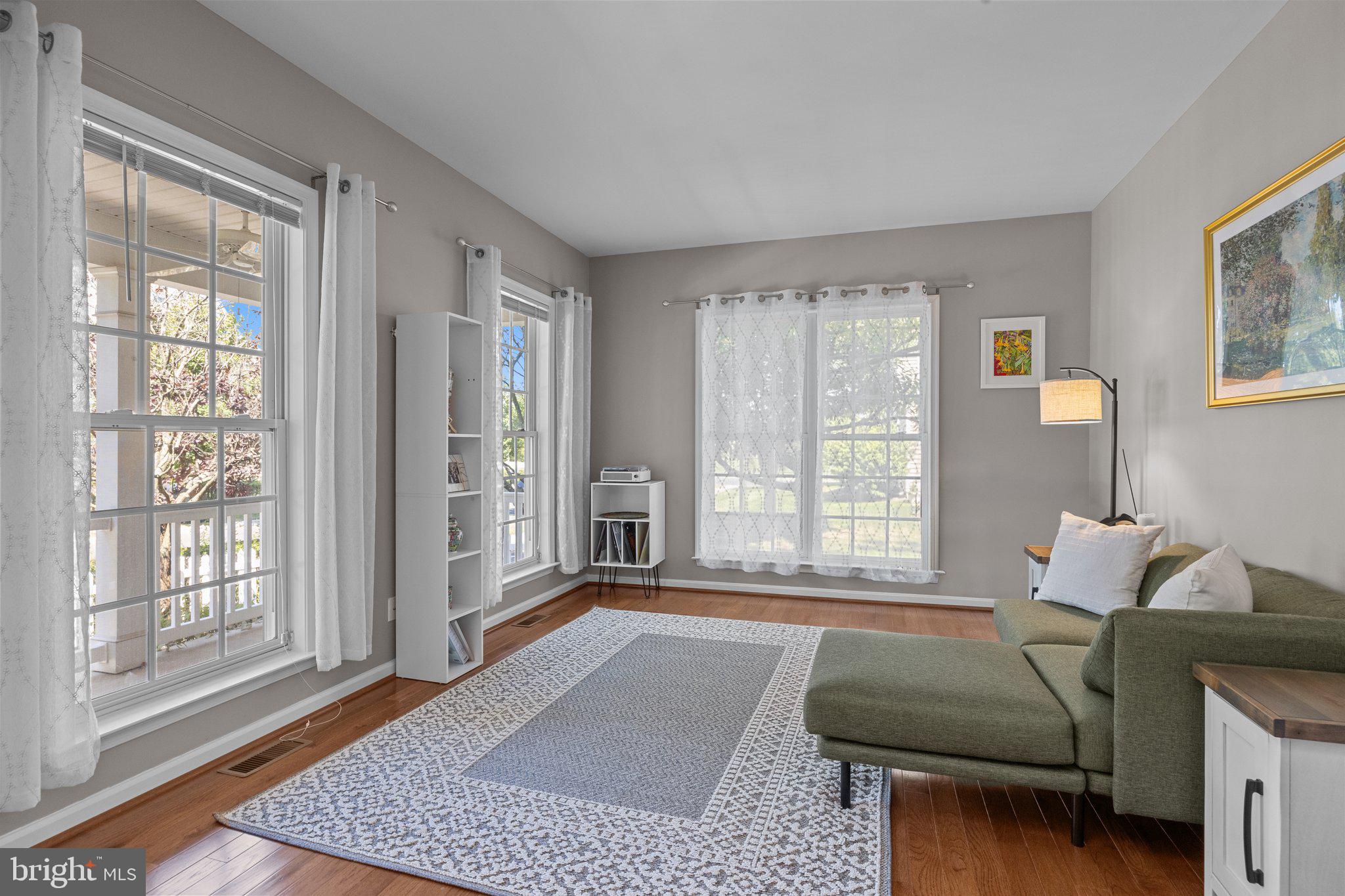 BEDMINSTER SQUARE - Residential
