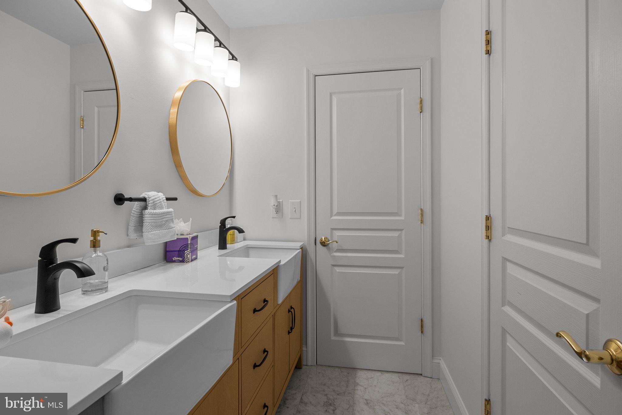 BEDMINSTER SQUARE - Residential