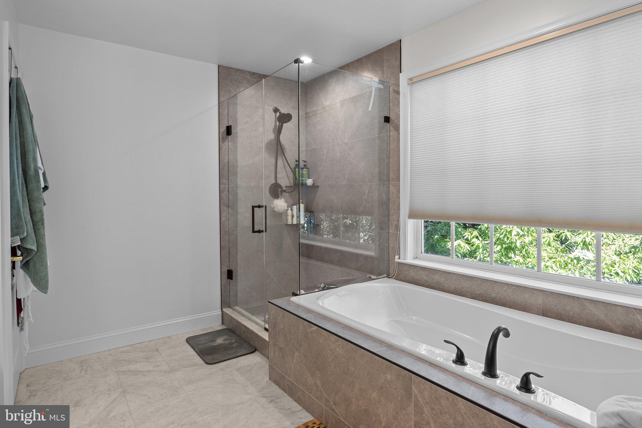 BEDMINSTER SQUARE - Residential