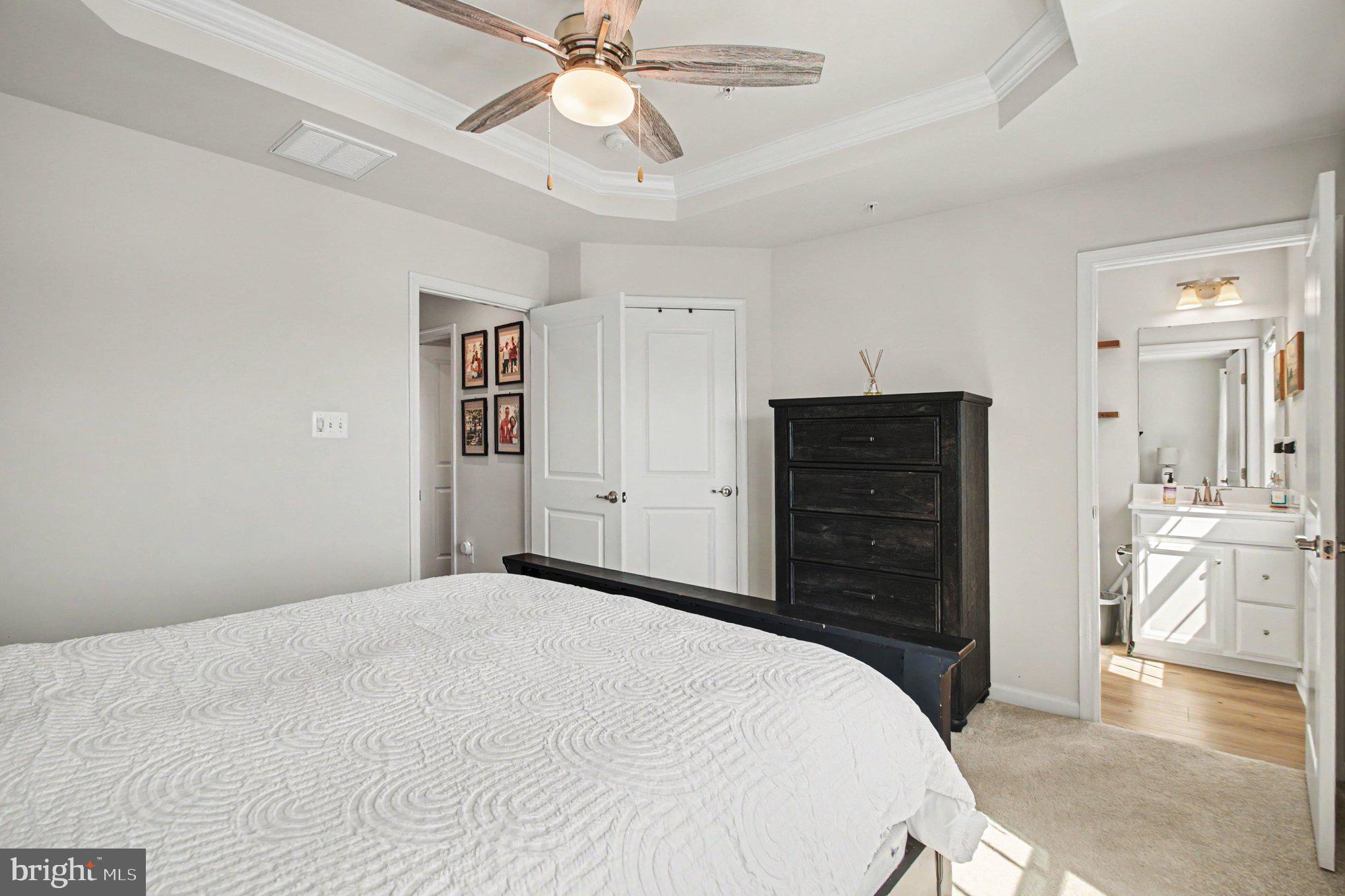 ANCHOR POINT - Residential